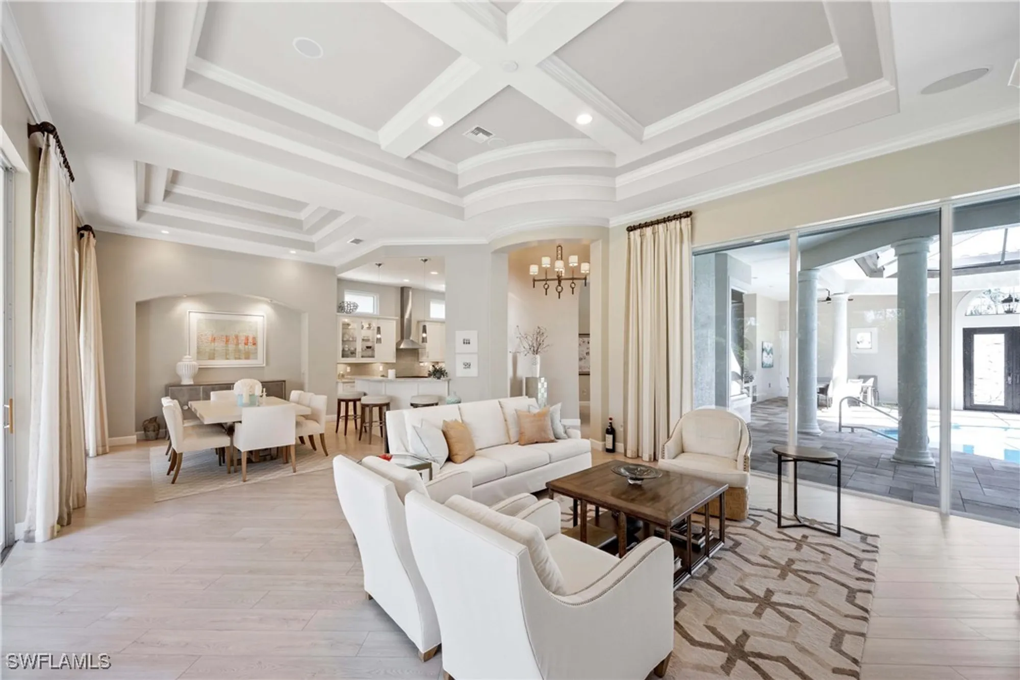 Property Slideshow image 15 of 44 | 8862 shenendoah cir, Naples, FL, 34113