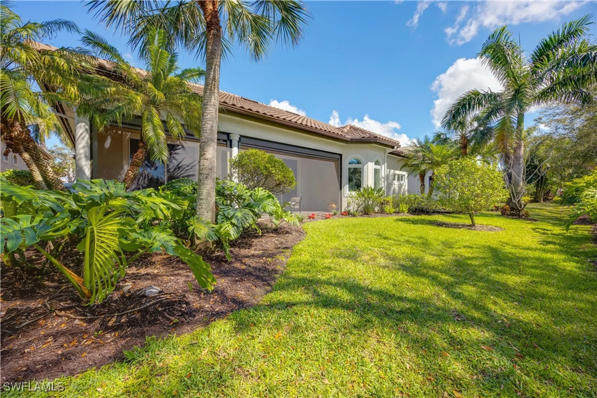 Property Slideshow image 39 of 44 | 8862 shenendoah cir, Naples, FL, 34113