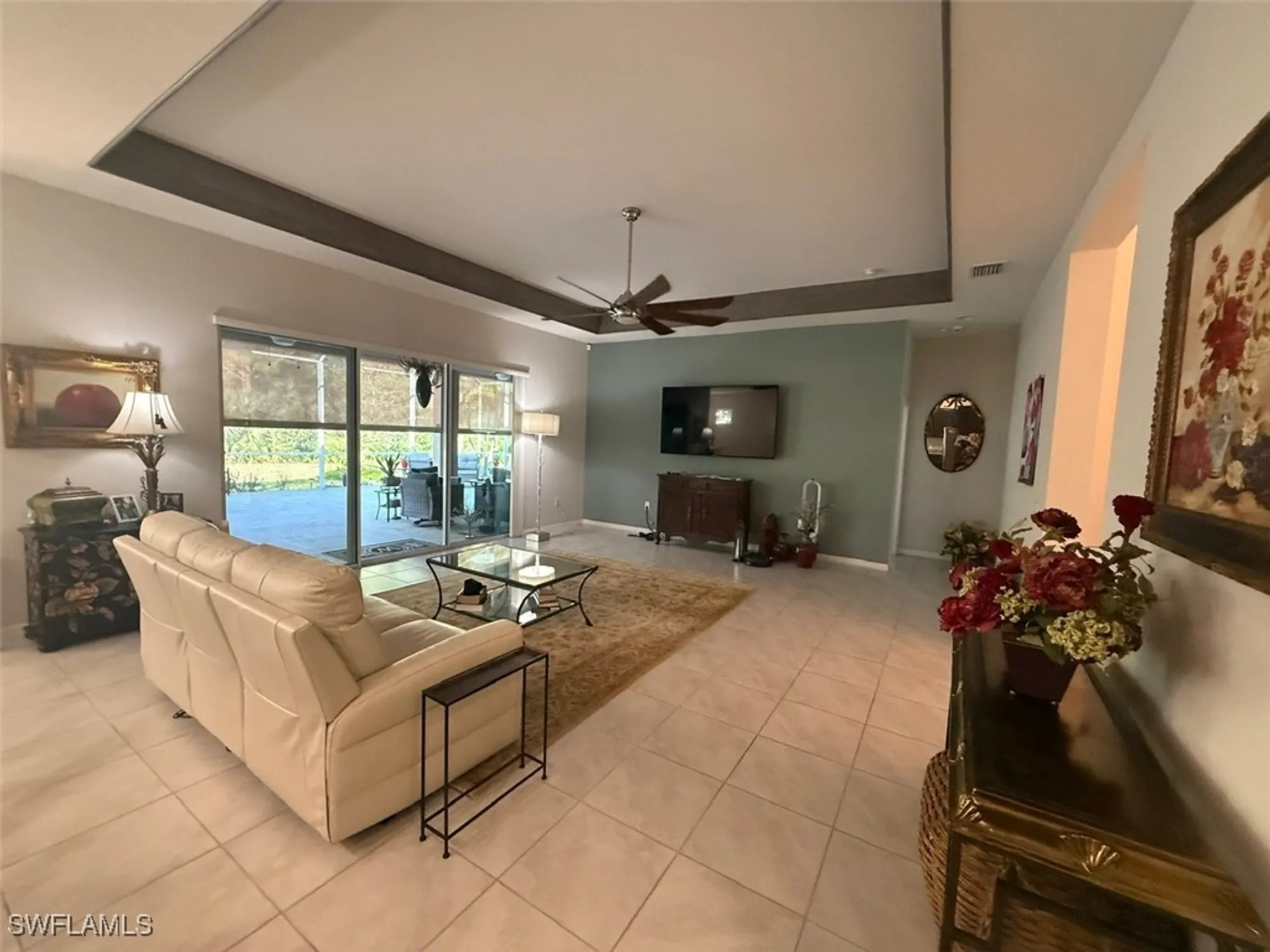 Property Slideshow image 15 of 45 | 3157 apple blossom dr, Alva, FL, 33920