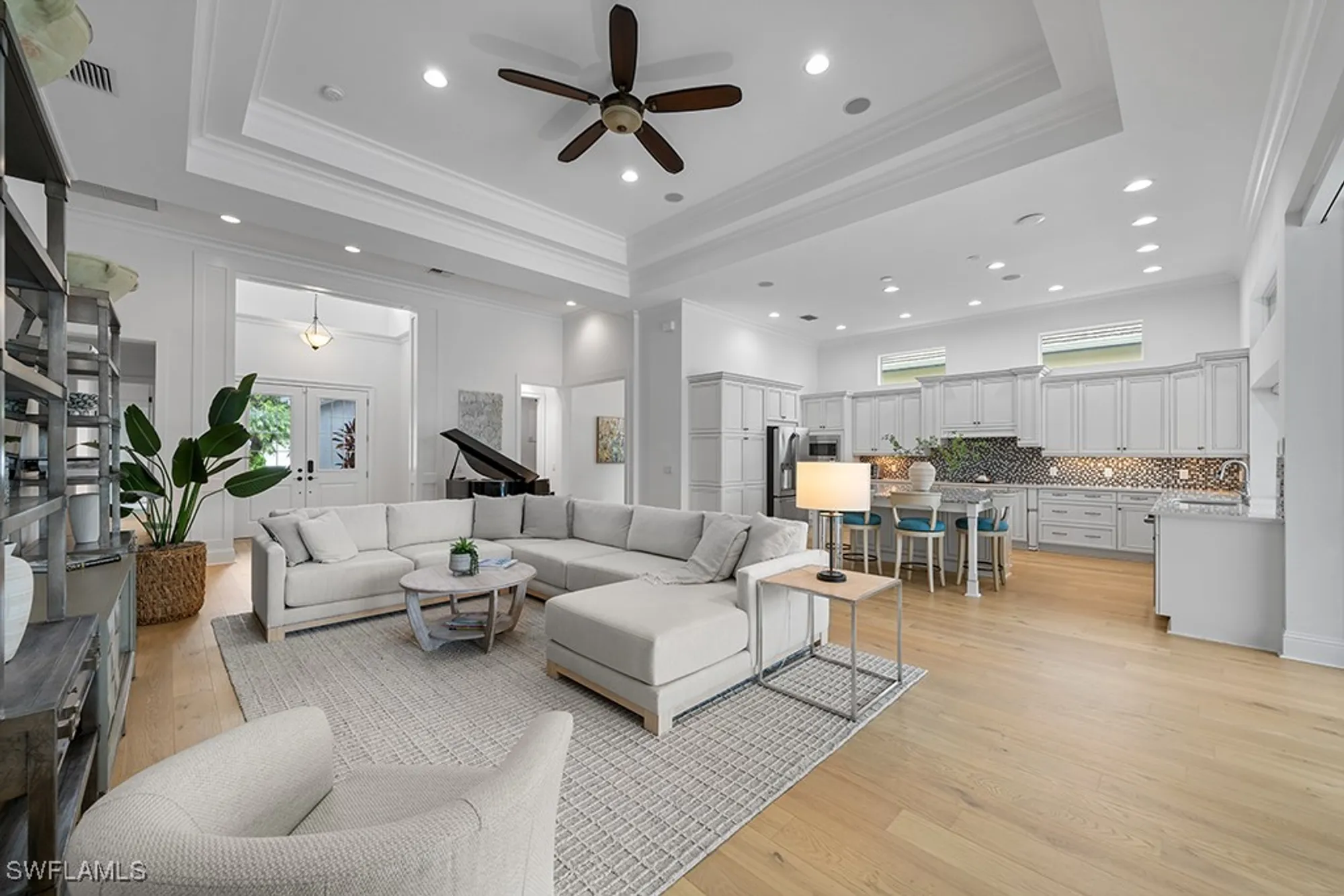 Property Slideshow image 16 of 46 | 5154 andros dr, Naples, FL, 34113