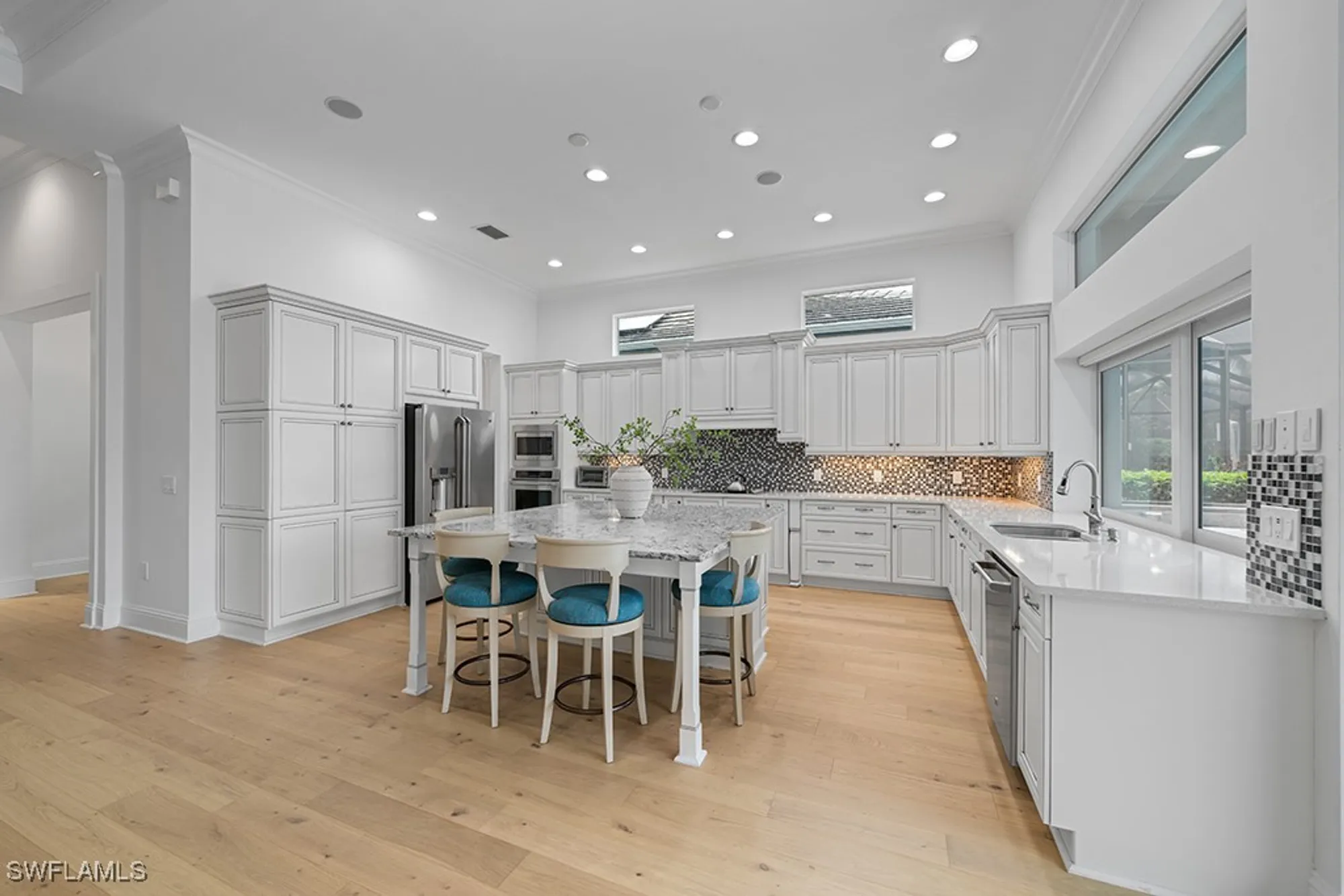 Property Slideshow image 17 of 46 | 5154 andros dr, Naples, FL, 34113