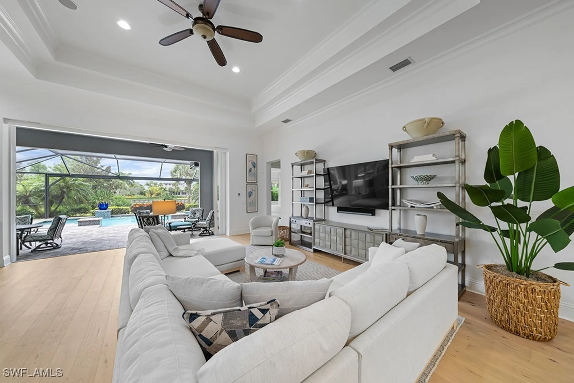 Property Slideshow image 13 of 46 | 5154 andros dr, Naples, FL, 34113