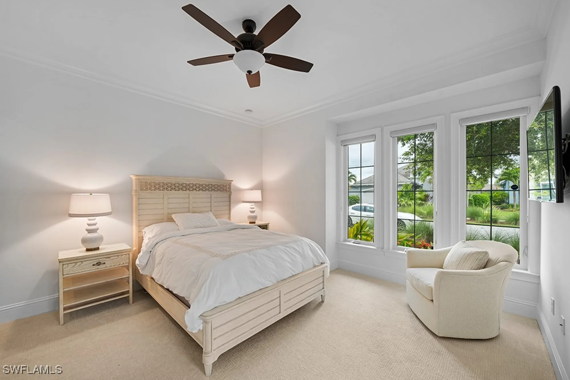 Property Slideshow image 27 of 46 | 5154 andros dr, Naples, FL, 34113