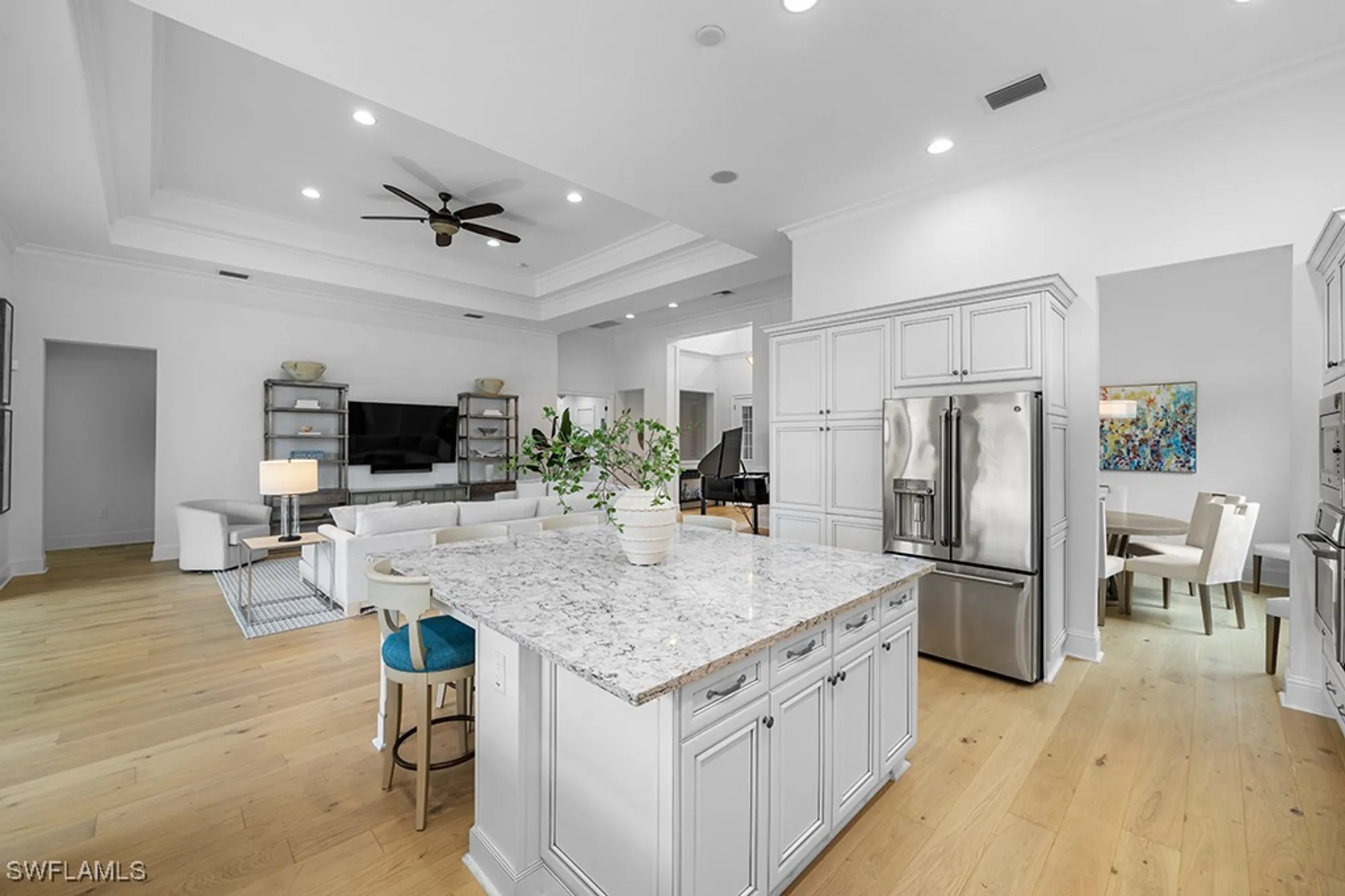 Property Slideshow image 21 of 46 | 5154 andros dr, Naples, FL, 34113