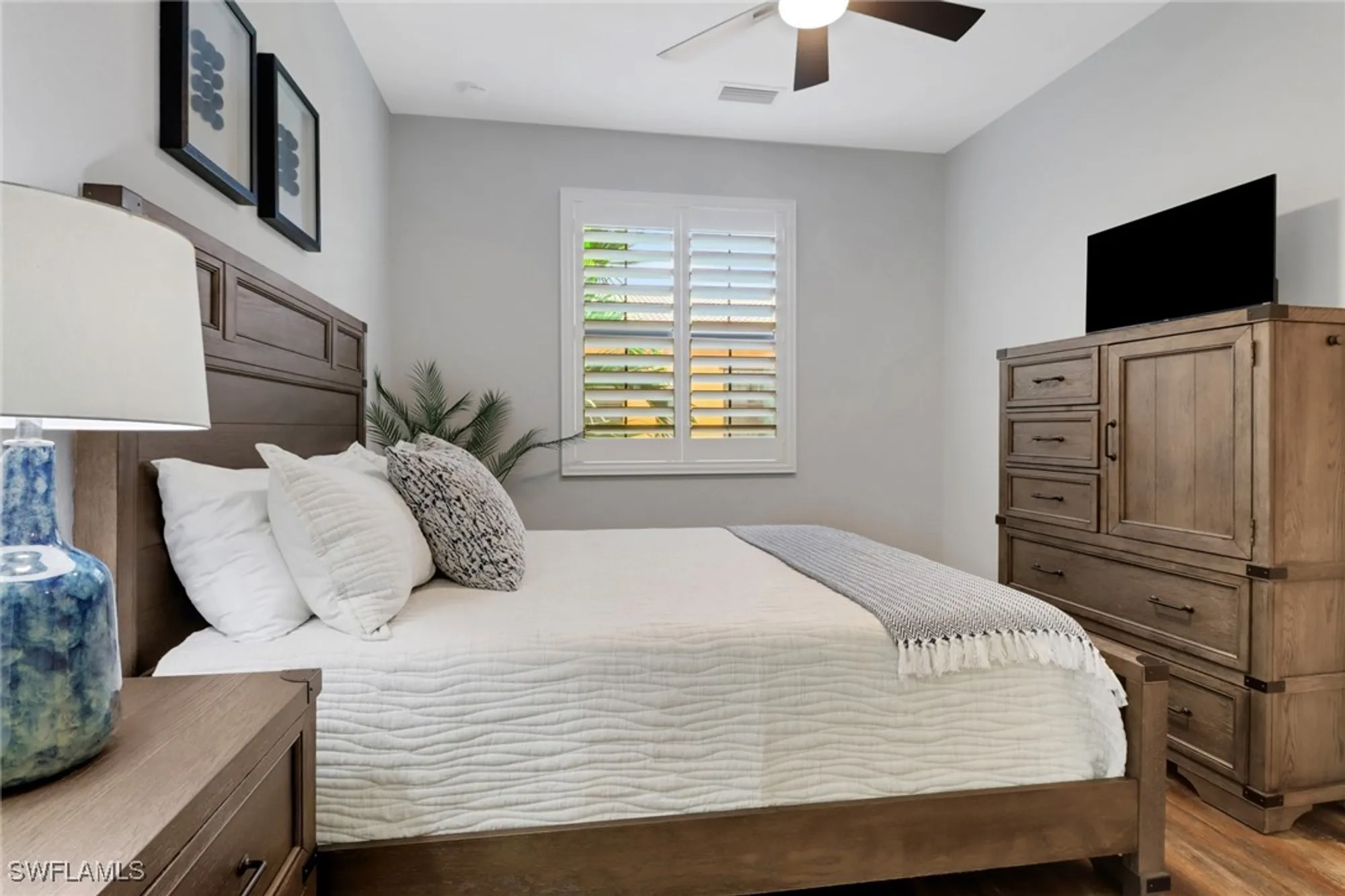 Property Slideshow image 18 of 40 | 9064 capistrano st 5005, Naples, FL, 34113