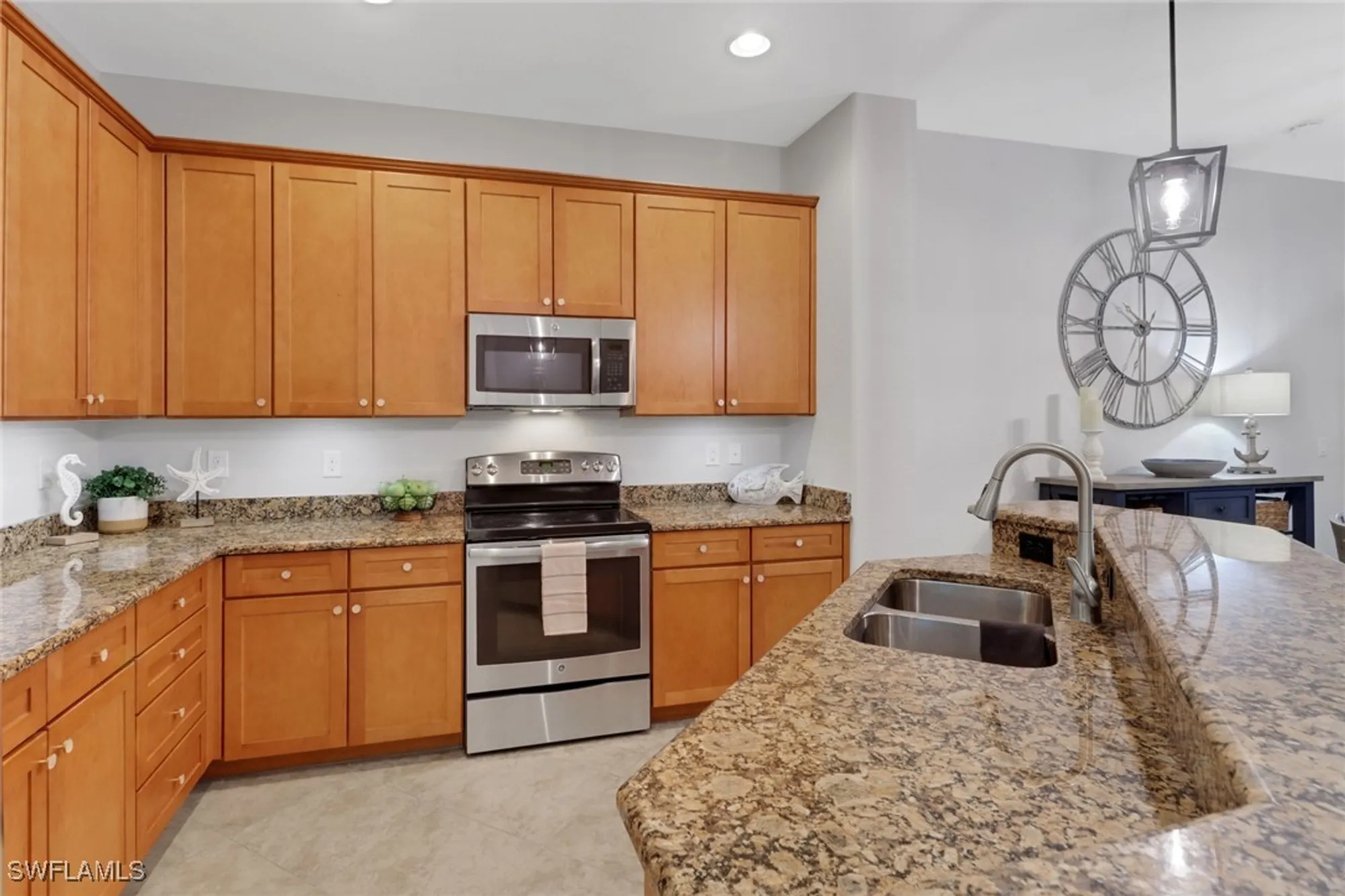 Property Slideshow image 10 of 40 | 9064 capistrano st 5005, Naples, FL, 34113