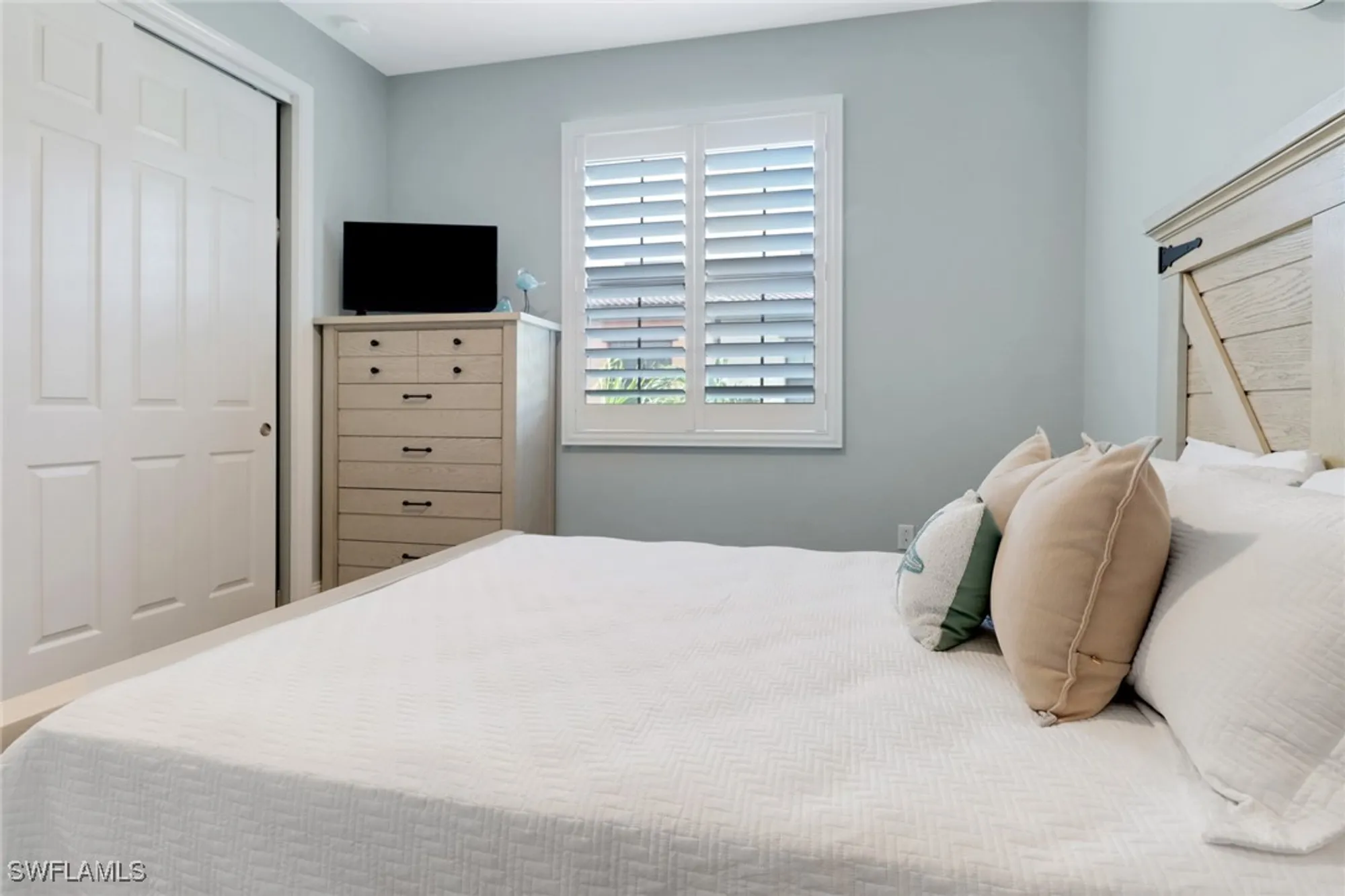 Property Slideshow image 22 of 40 | 9064 capistrano st 5005, Naples, FL, 34113