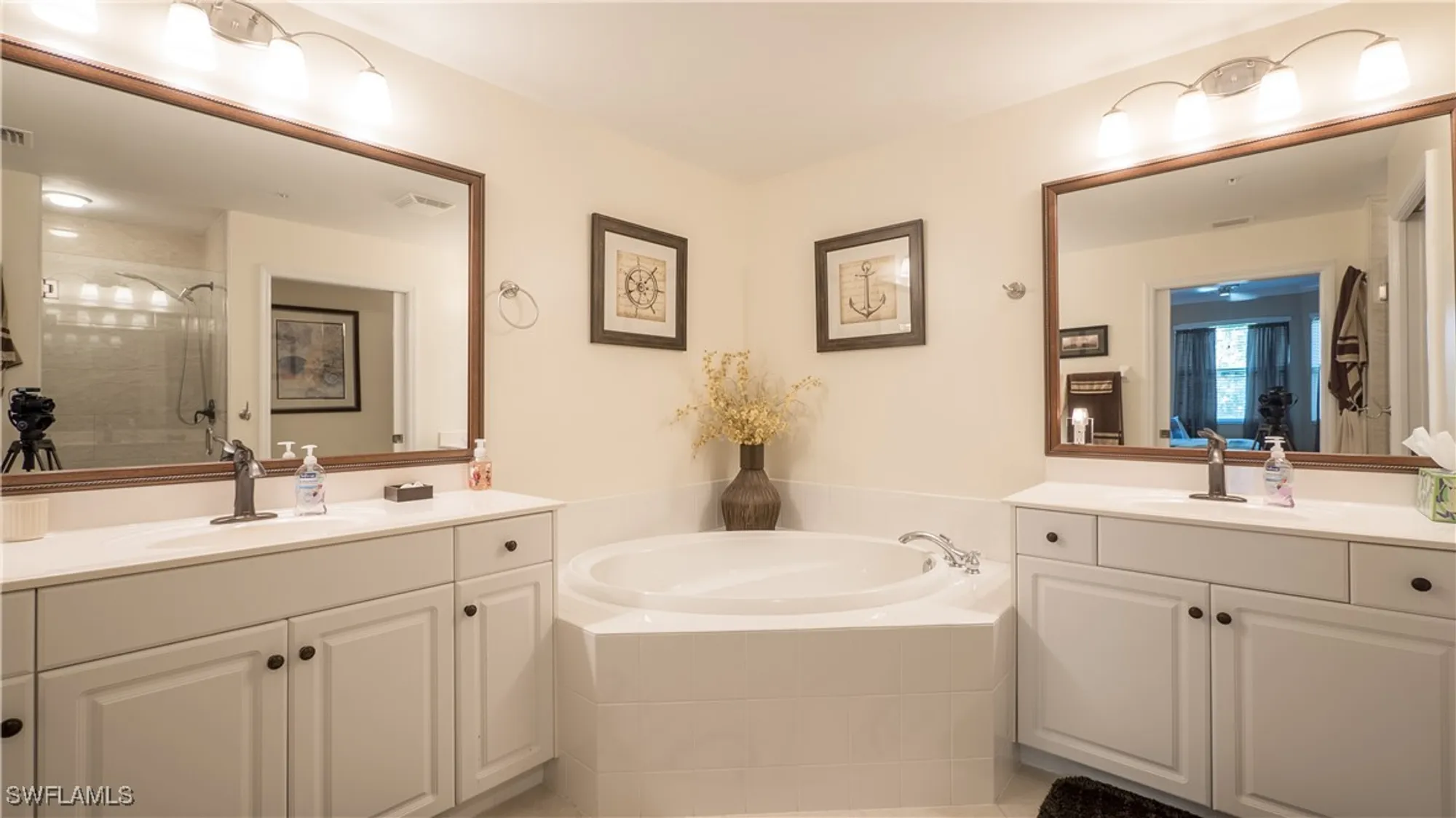 Property Slideshow image 21 of 41 | 19470 cromwell ct apt 103, Fort Myers, FL, 33912