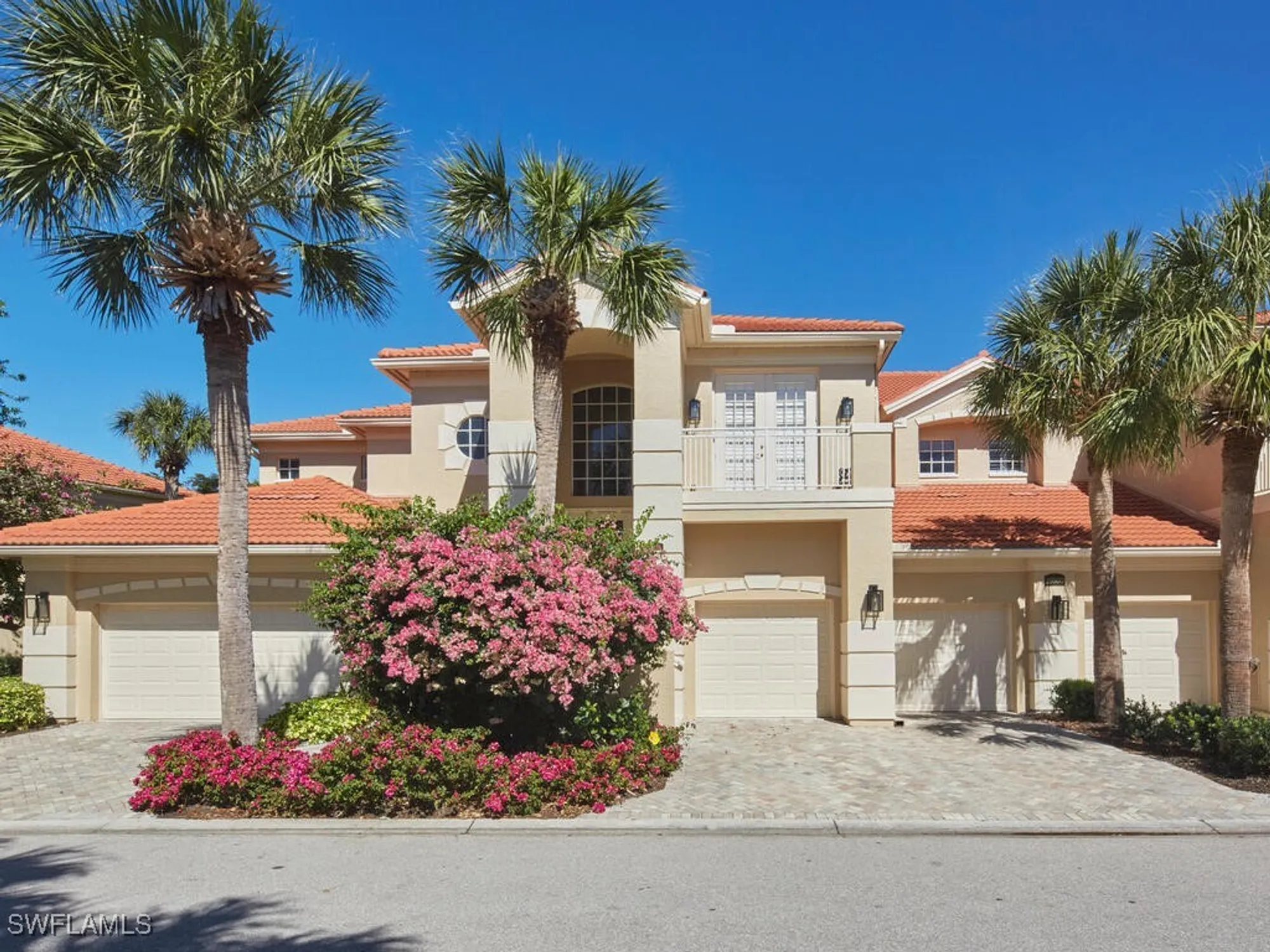 Property Slideshow image 21 of 35 | 26900 wyndhurst ct 201, Bonita Springs, FL, 34134