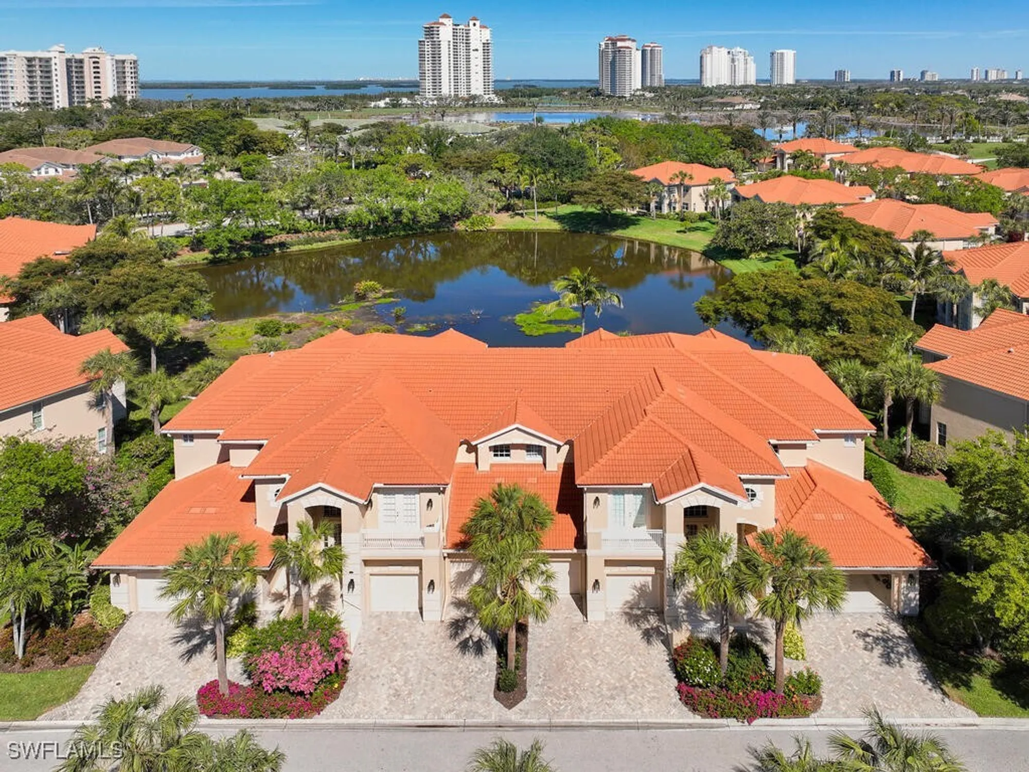 Property Slideshow image 22 of 35 | 26900 wyndhurst ct 201, Bonita Springs, FL, 34134
