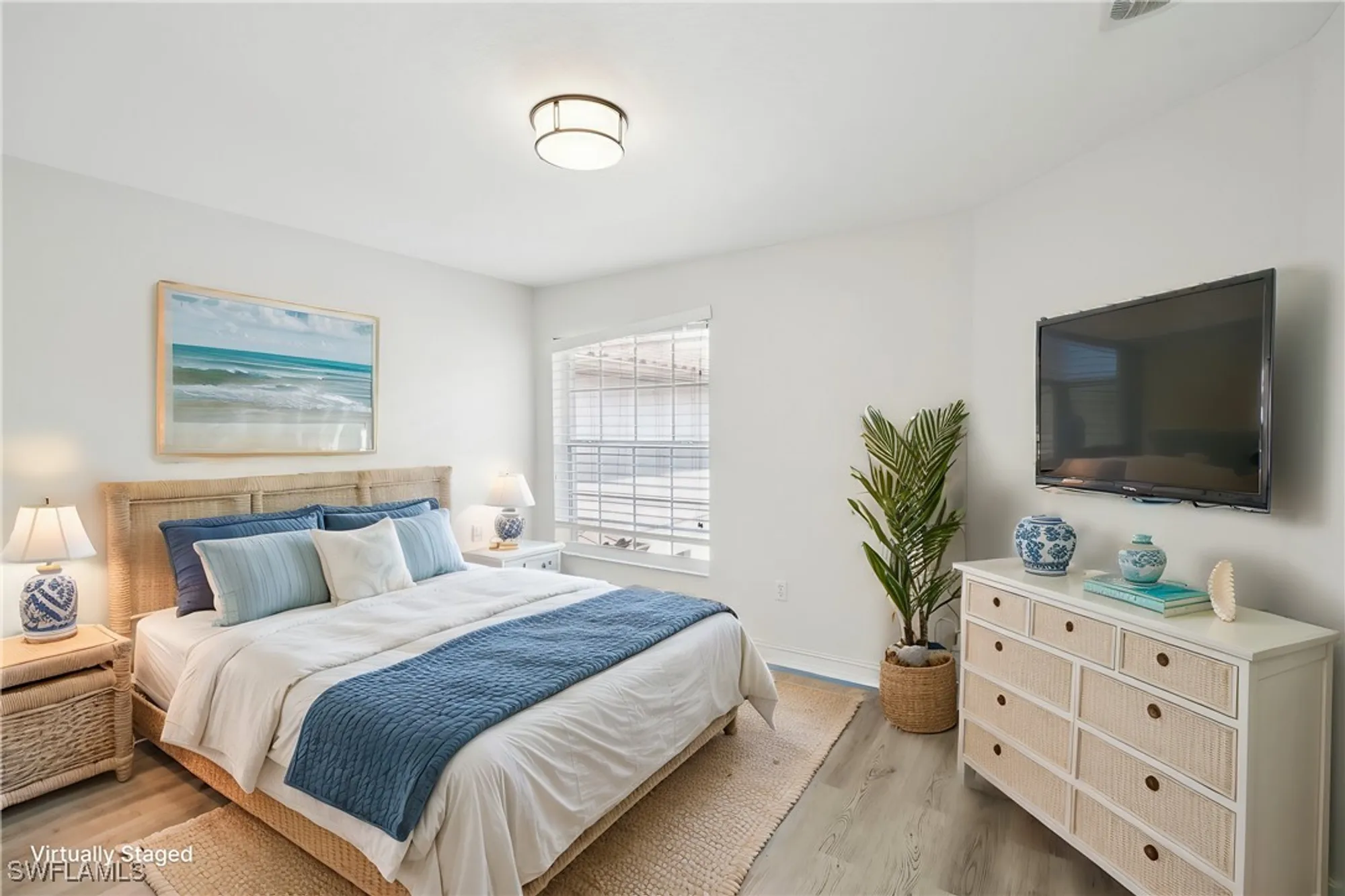 Property Slideshow image 12 of 39 | 8188 saratoga dr 703, Naples, FL, 34113