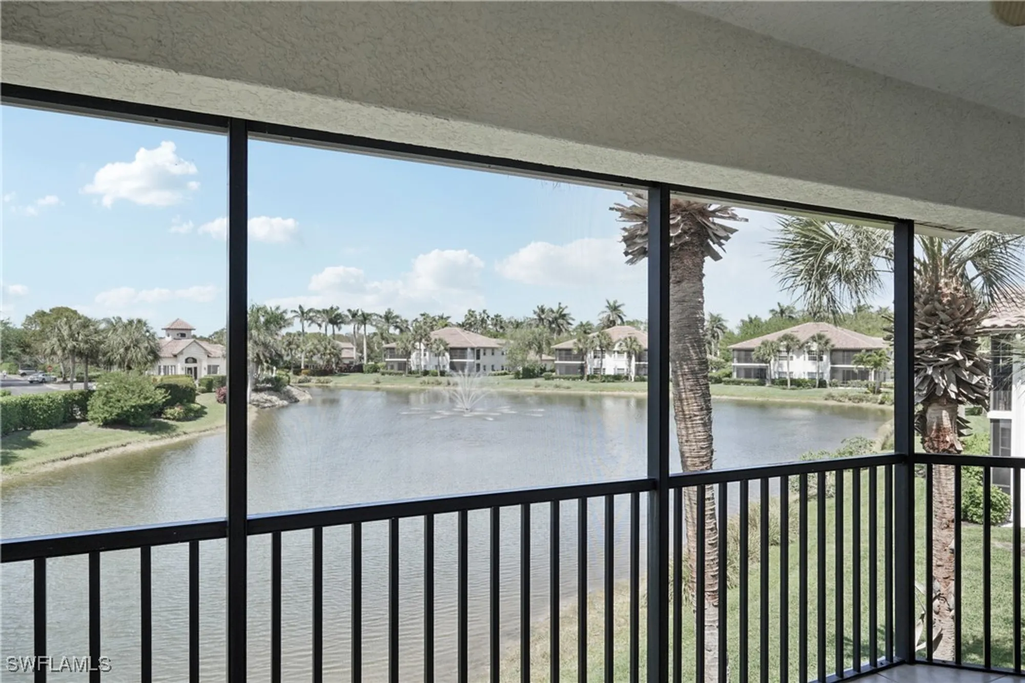 Property Slideshow image 21 of 39 | 8188 saratoga dr 703, Naples, FL, 34113