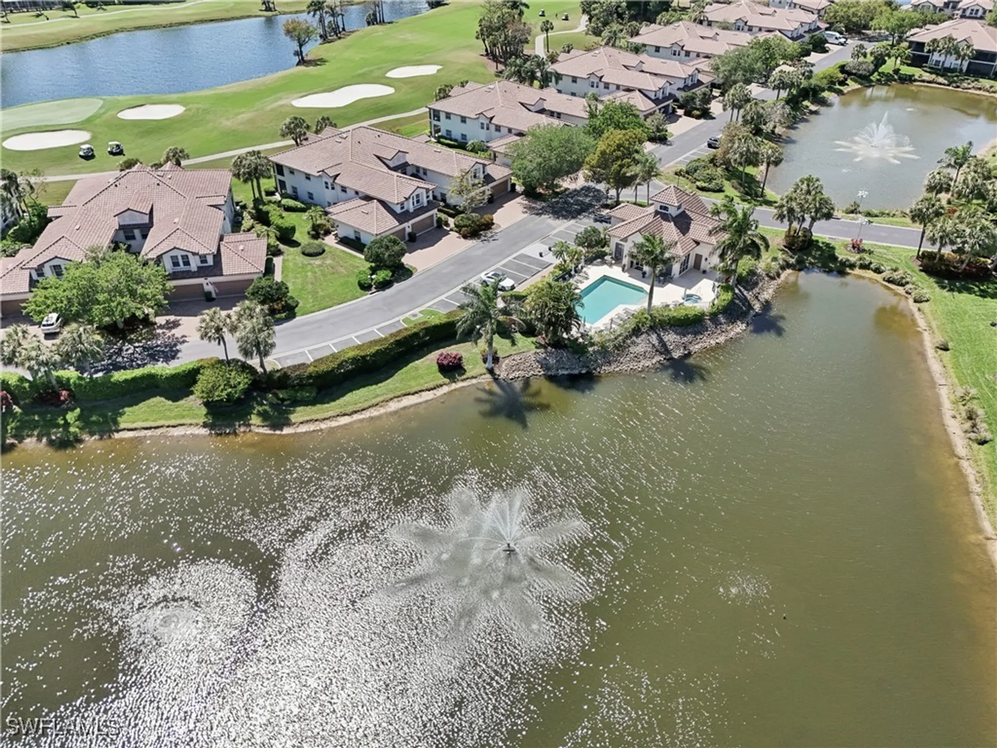 Property Slideshow image 32 of 39 | 8188 saratoga dr 703, Naples, FL, 34113