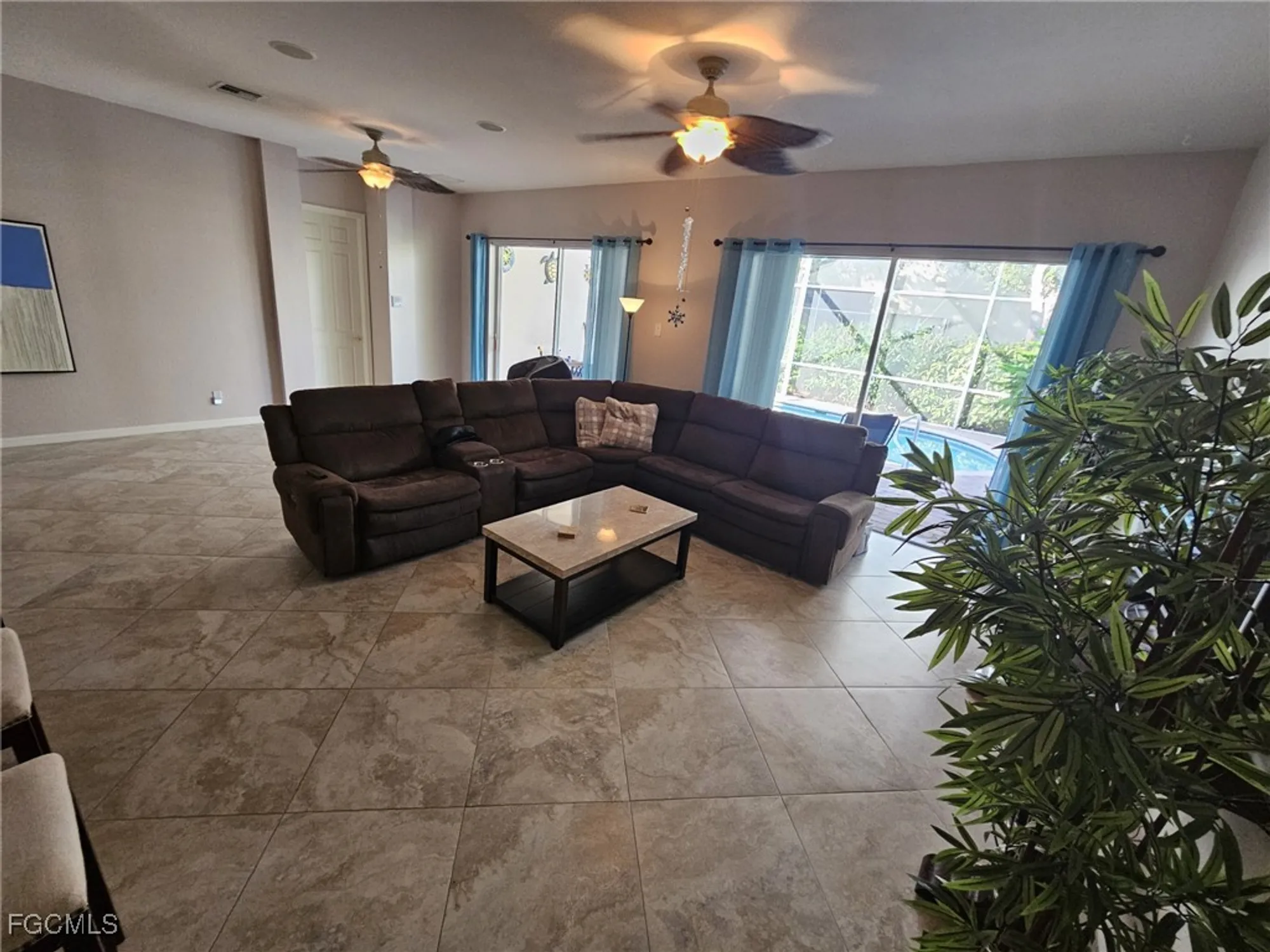 Property Slideshow image 16 of 38 | 9406 sun river way, Estero, FL, 33928