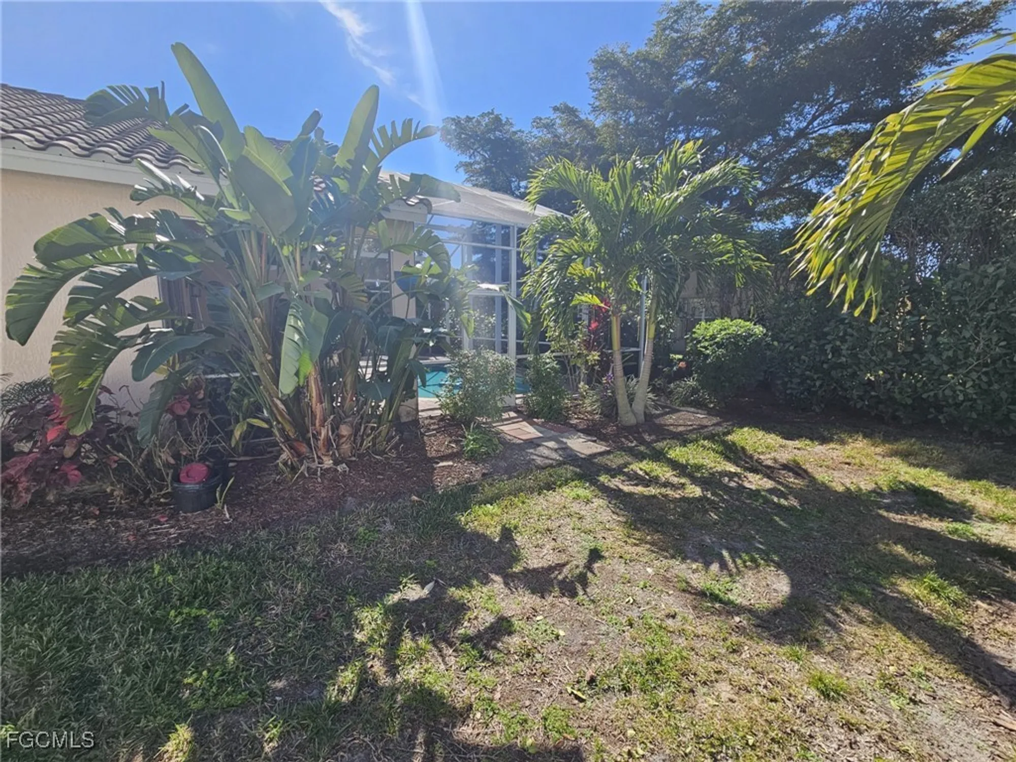 Property Slideshow image 8 of 38 | 9406 sun river way, Estero, FL, 33928