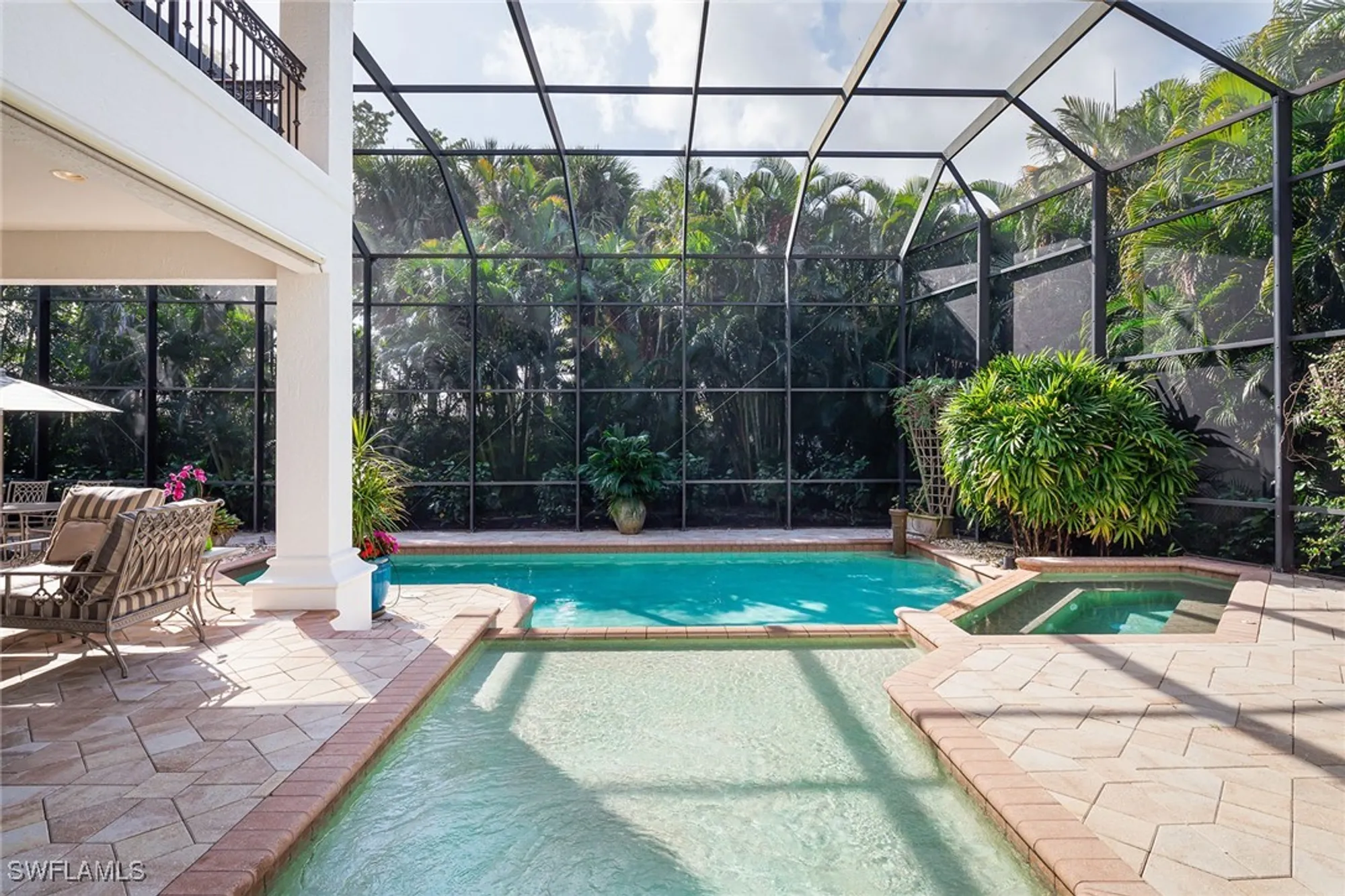 Property Slideshow image 15 of 40 | 614 bow line dr, Naples, FL, 34103