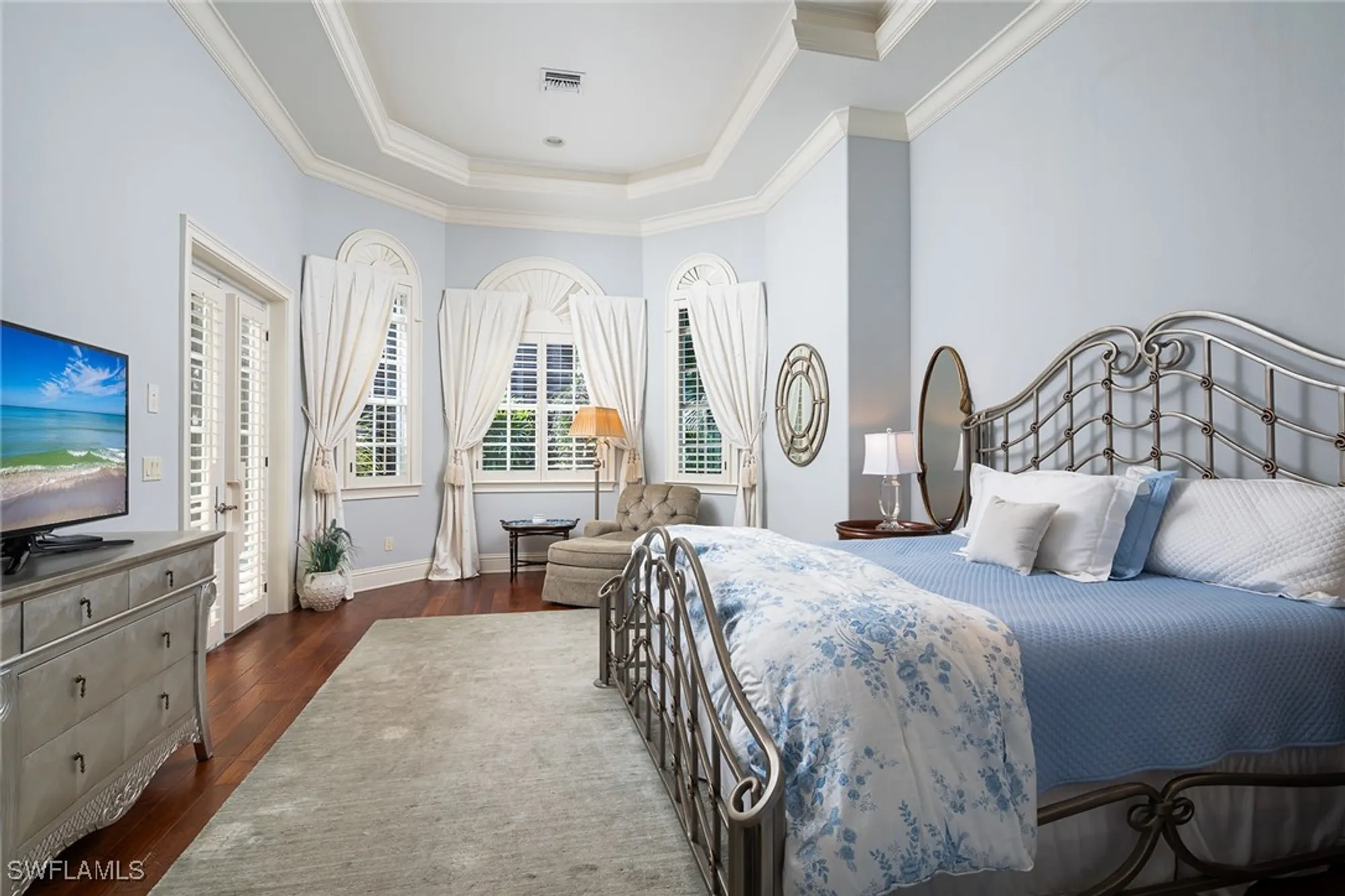 Property Slideshow image 19 of 40 | 614 bow line dr, Naples, FL, 34103