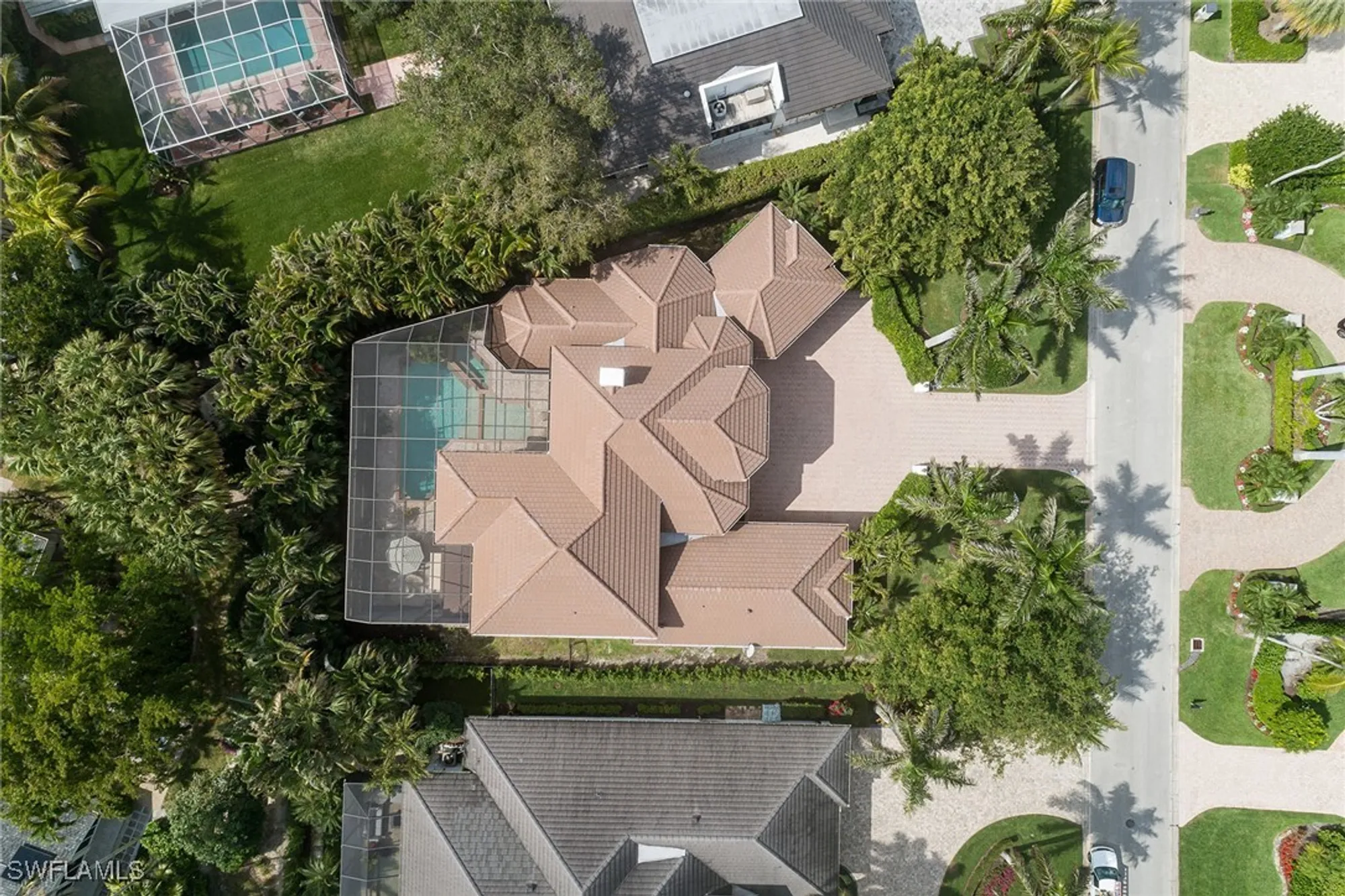 Property Slideshow image 40 of 40 | 614 bow line dr, Naples, FL, 34103