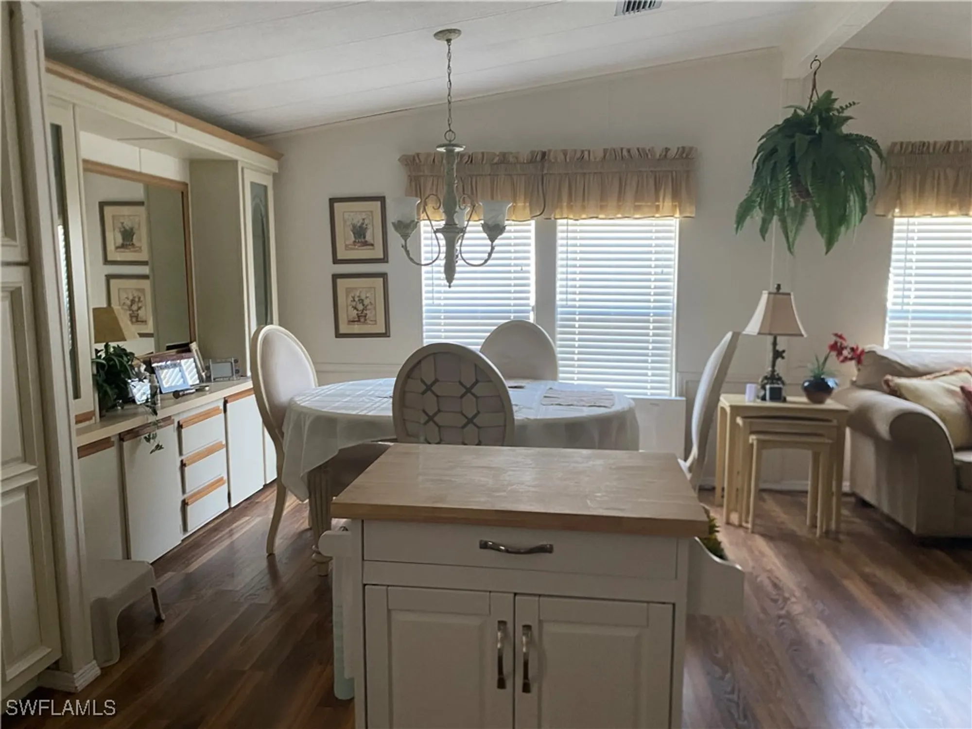 Property Slideshow image 10 of 27 | 619 charlemagne blvd, Naples, FL, 34112