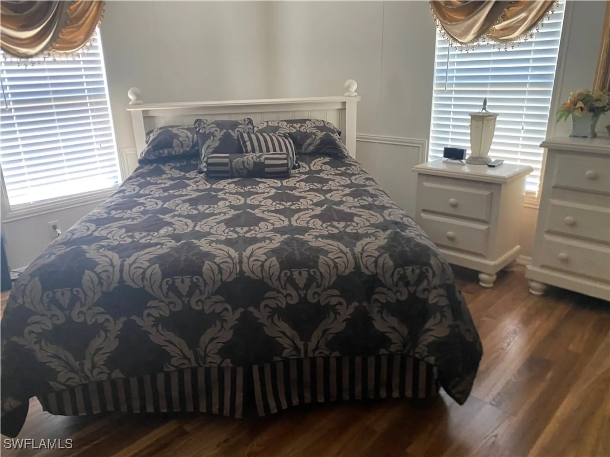 Property Slideshow image 13 of 27 | 619 charlemagne blvd, Naples, FL, 34112