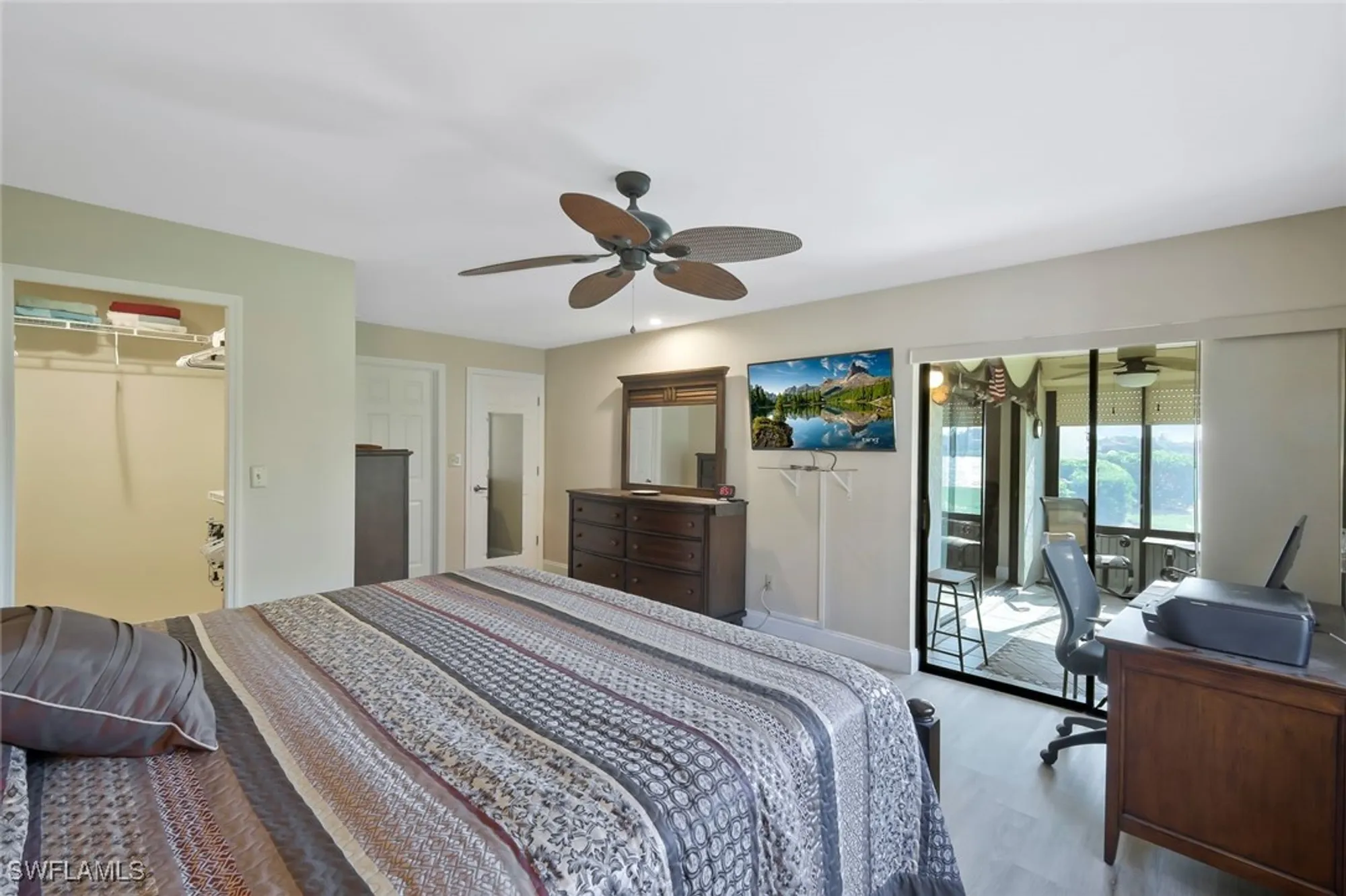 Property Slideshow image 11 of 25 | 11140 caravel cir apt 108, Fort Myers, FL, 33908