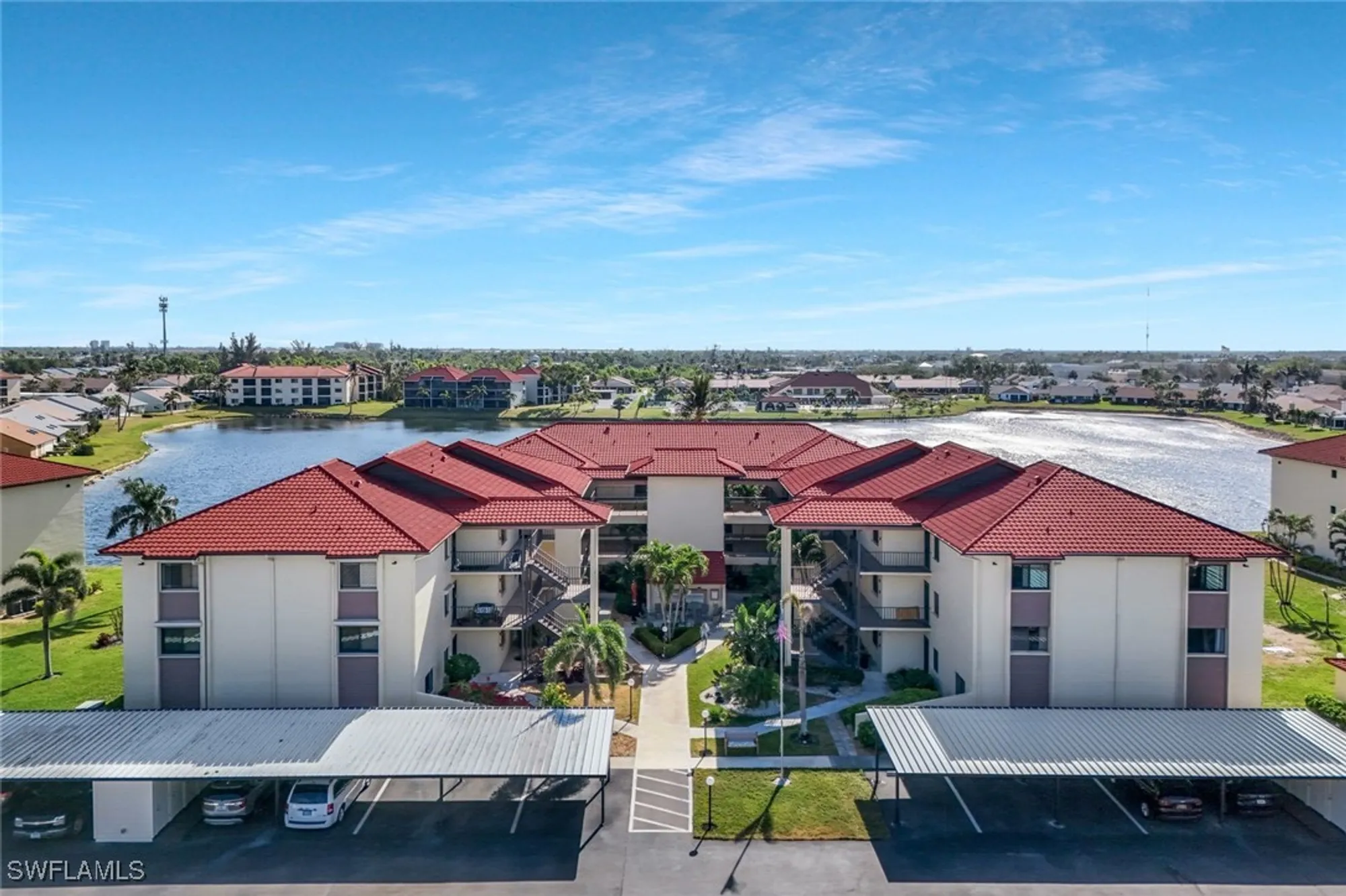 Property Slideshow image 22 of 25 | 11140 caravel cir apt 108, Fort Myers, FL, 33908