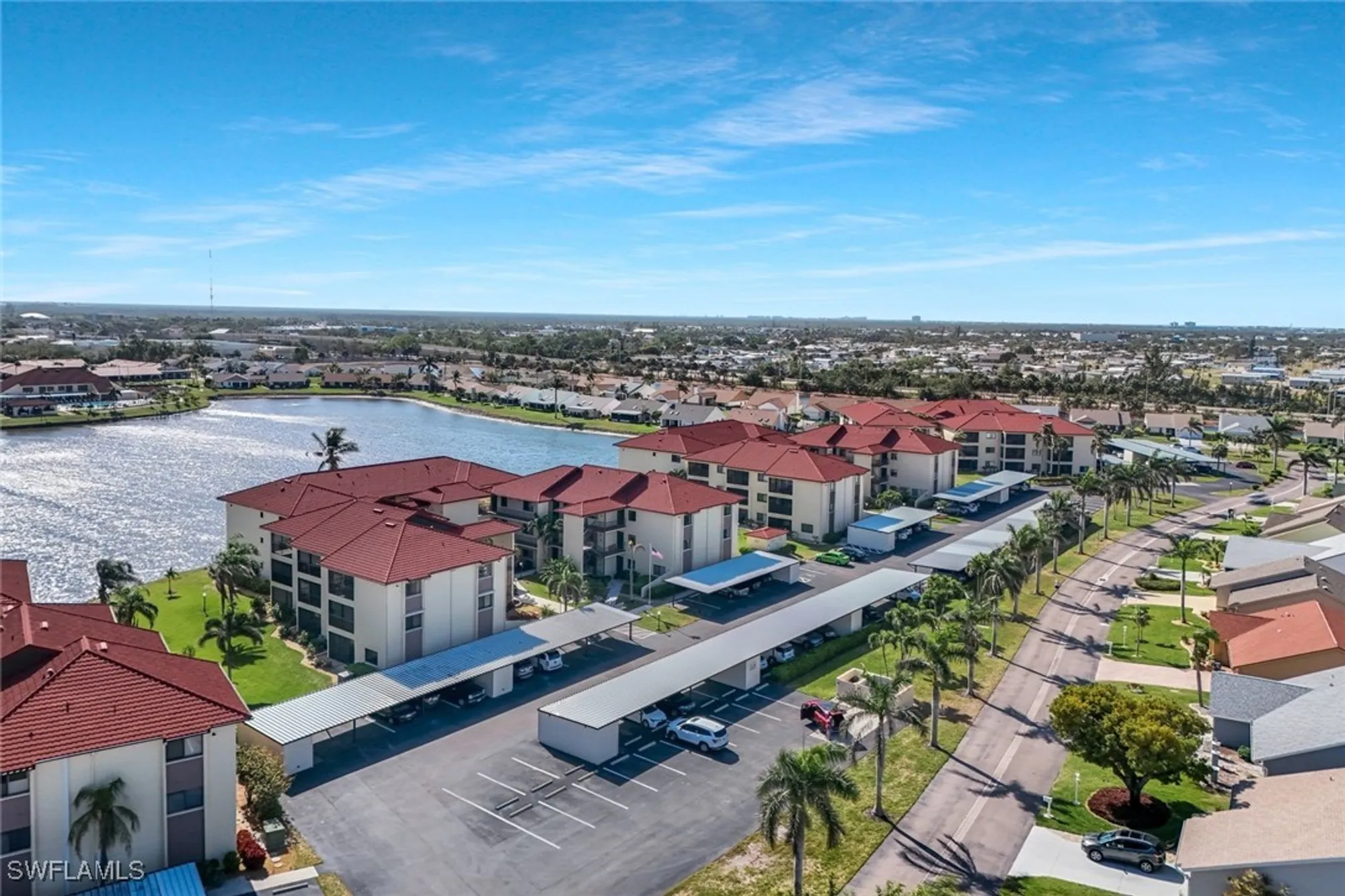 Property Slideshow image 23 of 25 | 11140 caravel cir apt 108, Fort Myers, FL, 33908