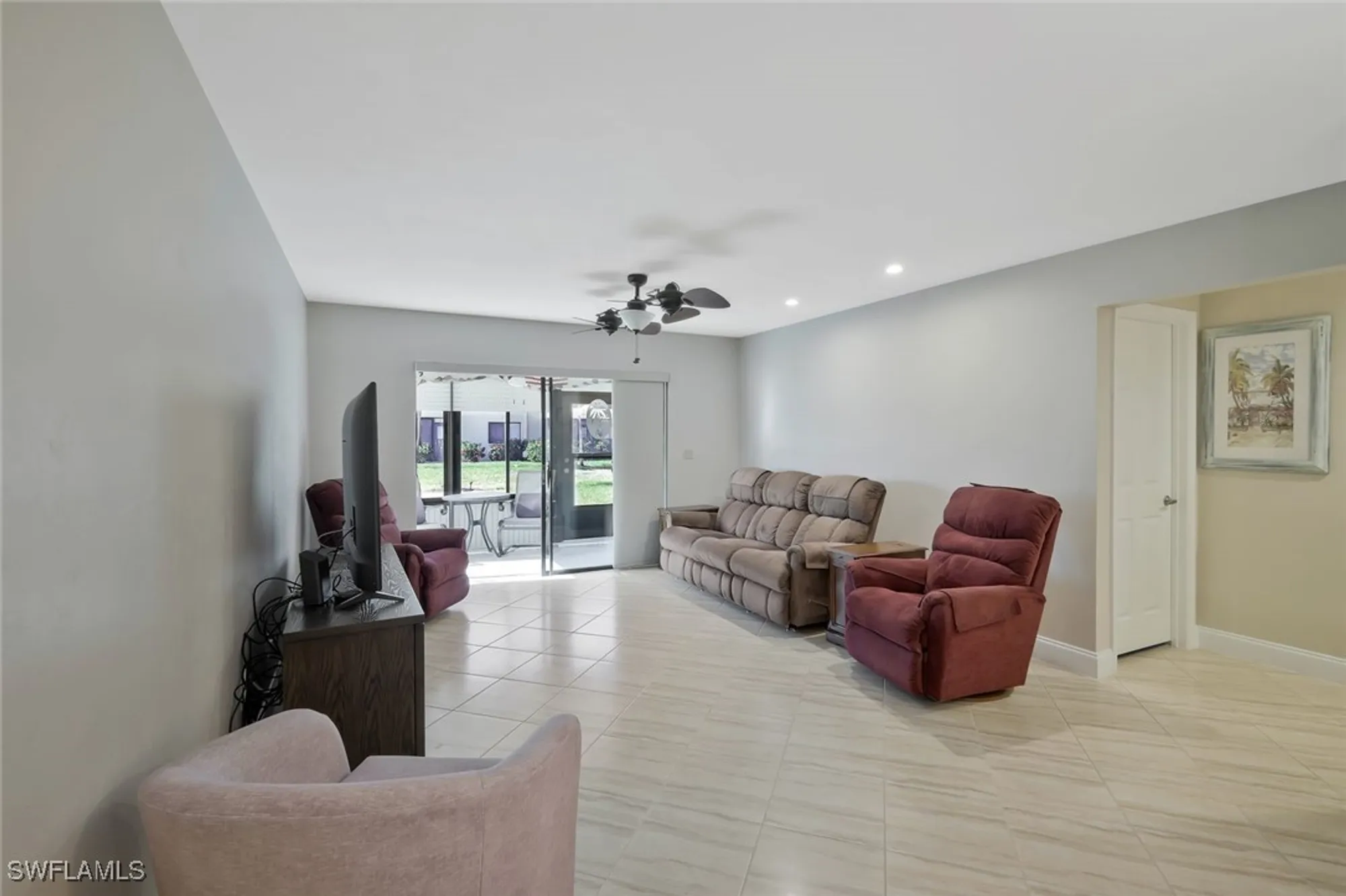 Property Slideshow image 7 of 25 | 11140 caravel cir apt 108, Fort Myers, FL, 33908
