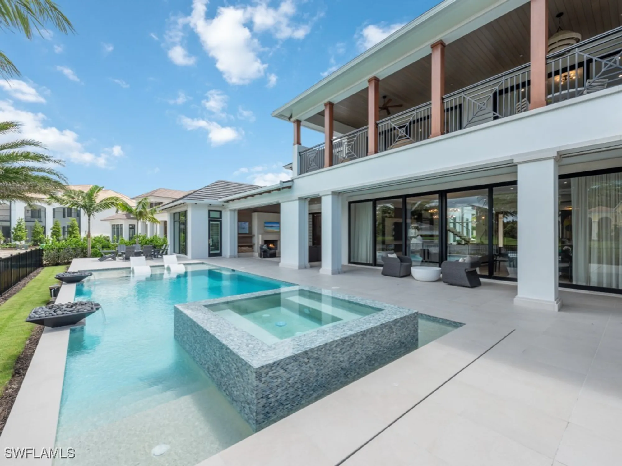 Property Slideshow image 47 of 48 | 349 colony dr, Naples, FL, 34108