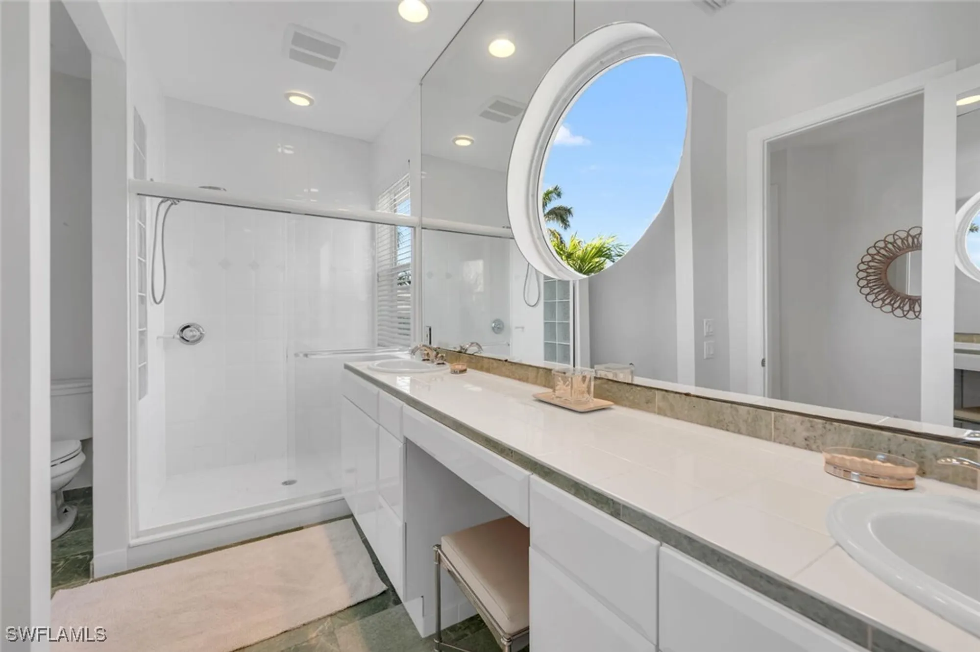 Property Slideshow image 19 of 35 | 405 rudder rd, Naples, FL, 34102