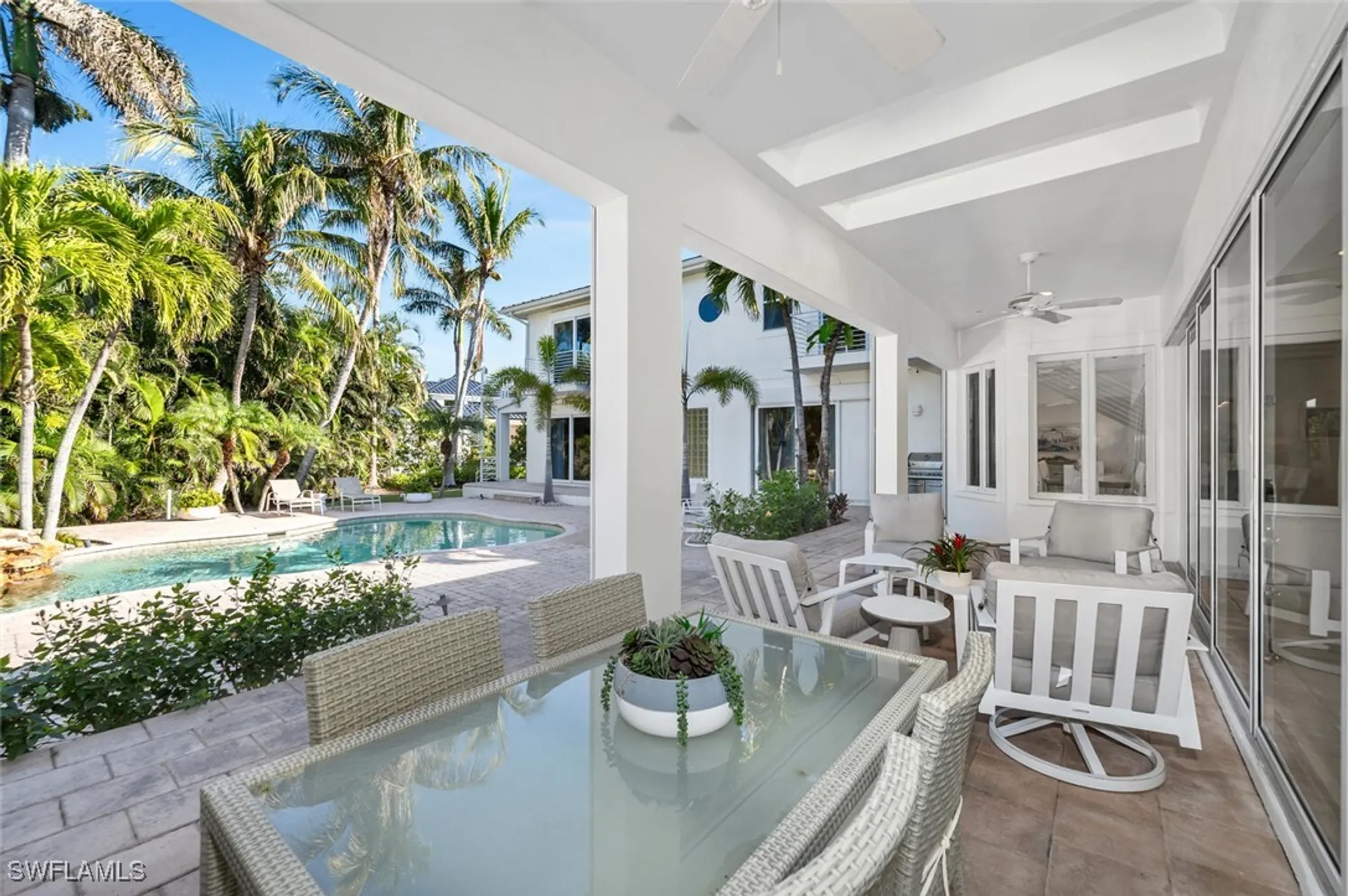 Property Slideshow image 27 of 35 | 405 rudder rd, Naples, FL, 34102