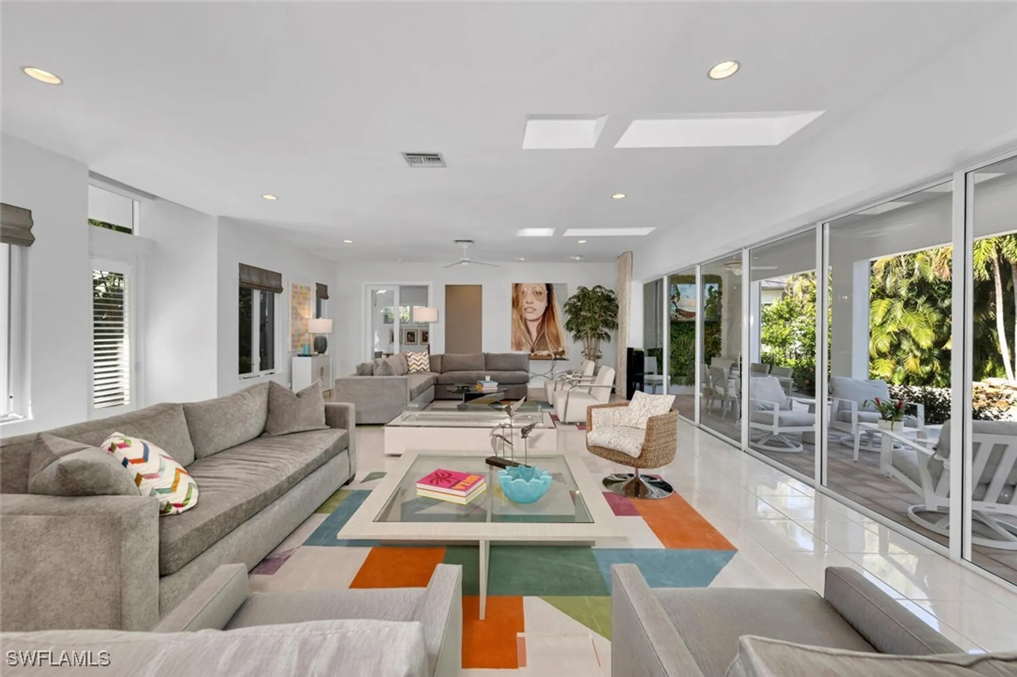 Property Slideshow image 9 of 35 | 405 rudder rd, Naples, FL, 34102