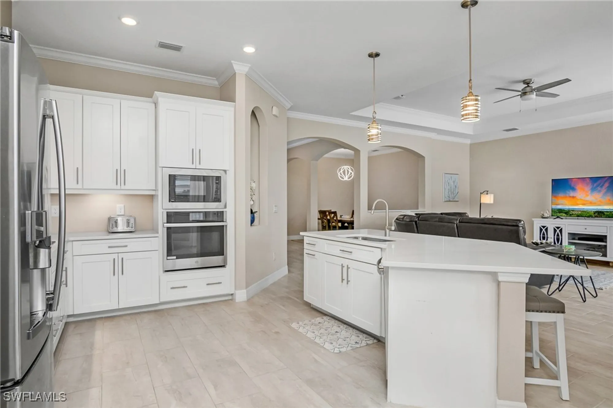 Property Slideshow image 16 of 34 | 13504 blue bay cir, Fort Myers, FL, 33913