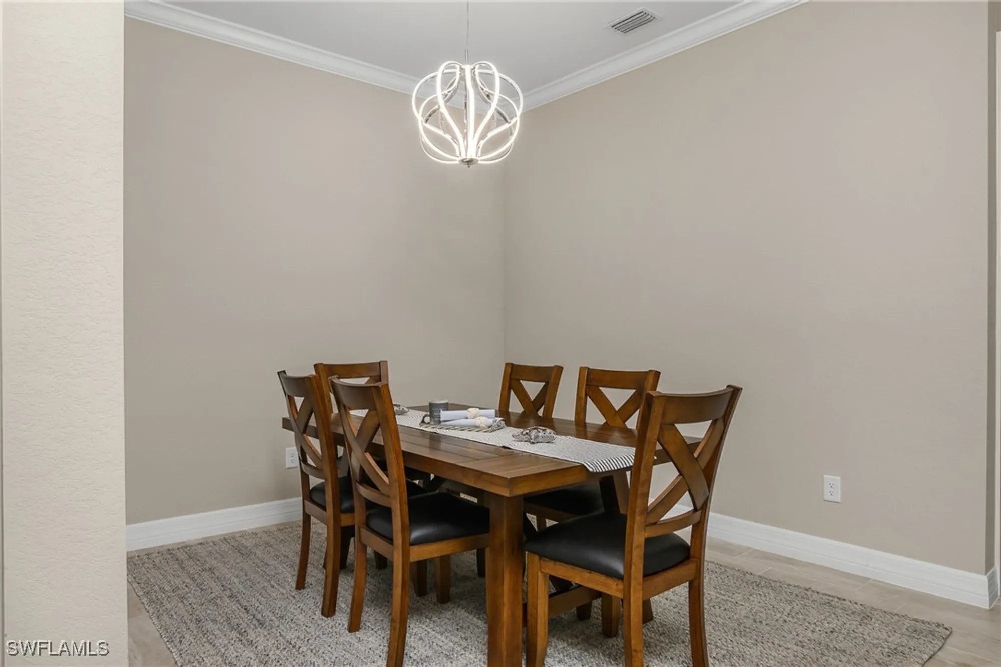 Property Slideshow image 7 of 34 | 13504 blue bay cir, Fort Myers, FL, 33913