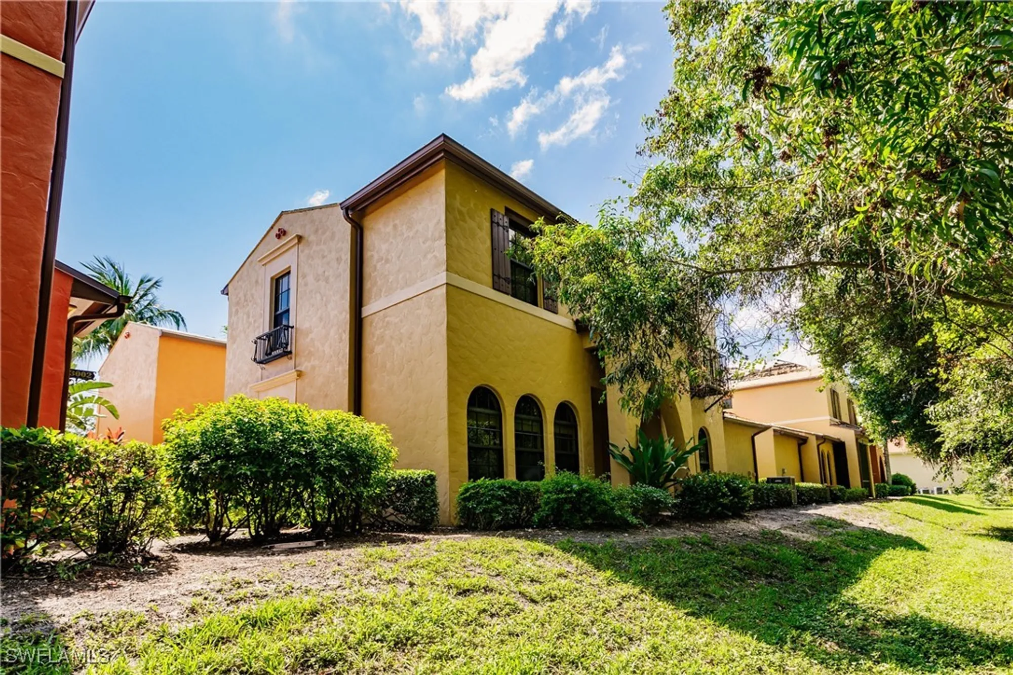Property Slideshow image 1 of 47 | 9153 chula vista st 13204, Naples, FL, 34113