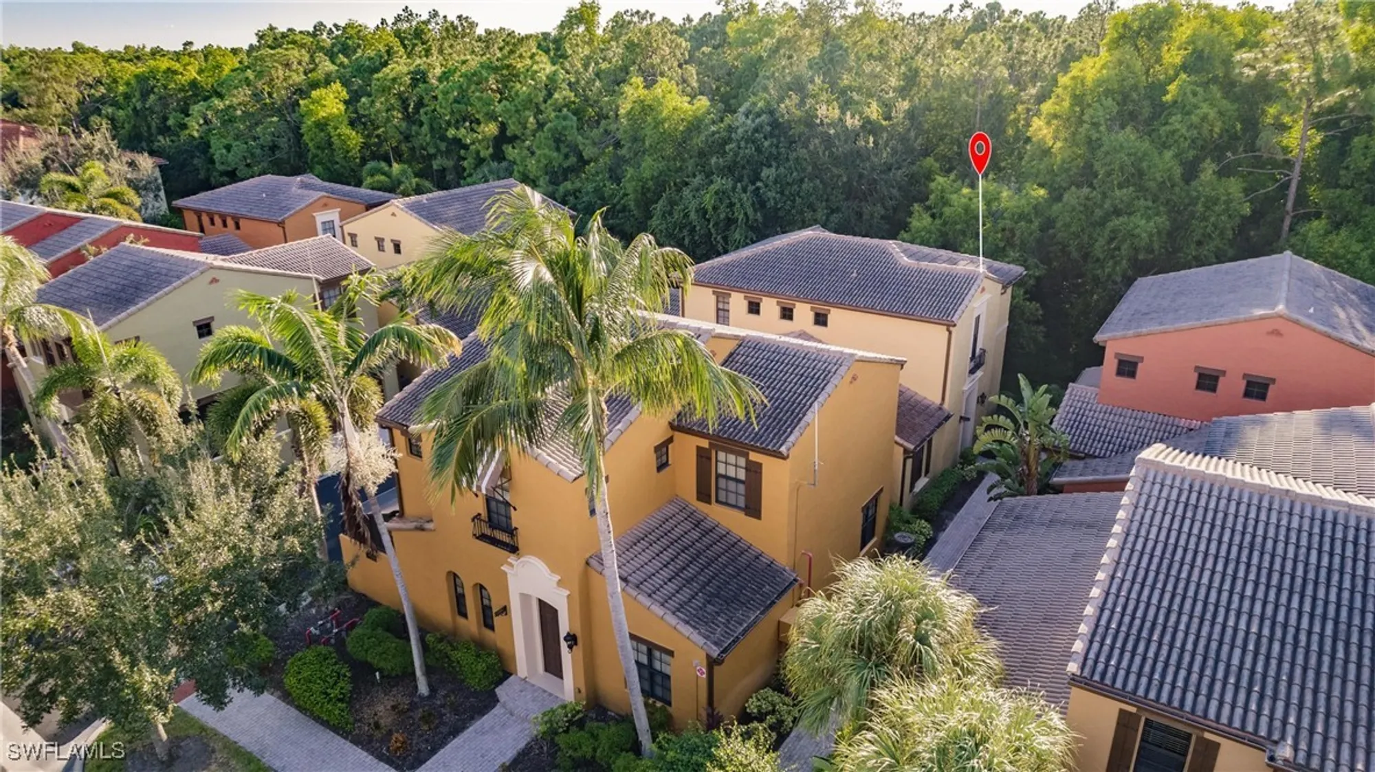 Property Slideshow image 34 of 47 | 9153 chula vista st 13204, Naples, FL, 34113