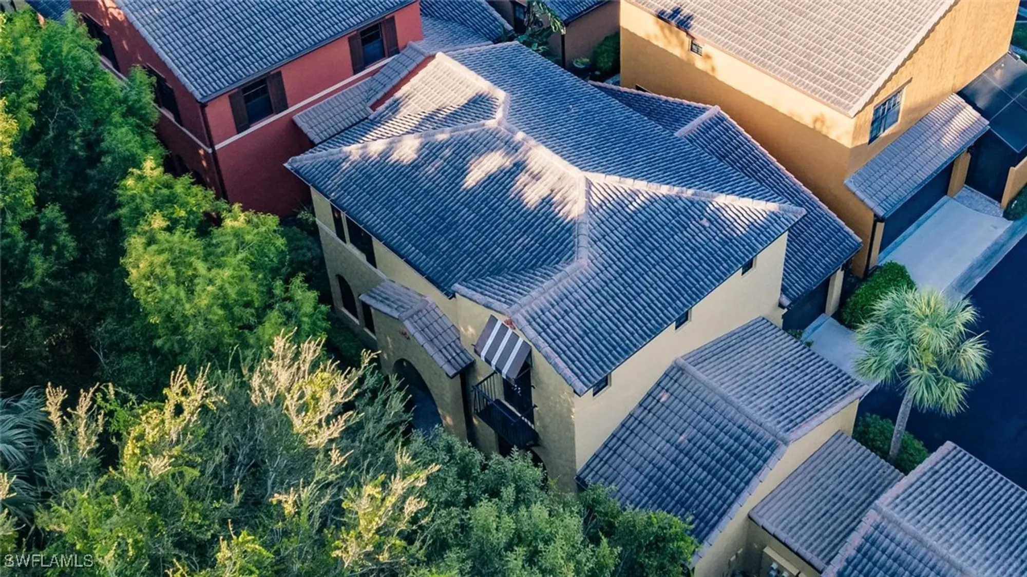 Property Slideshow image 36 of 47 | 9153 chula vista st 13204, Naples, FL, 34113