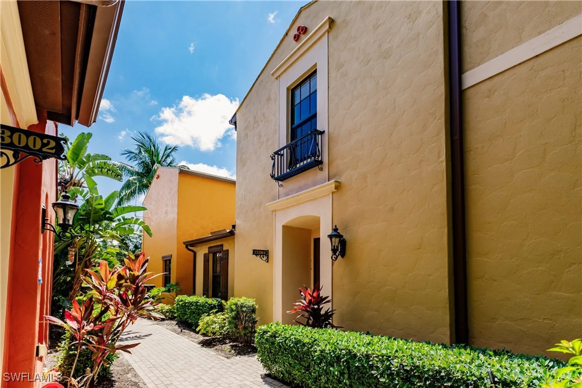 Property Slideshow image 5 of 47 | 9153 chula vista st 13204, Naples, FL, 34113