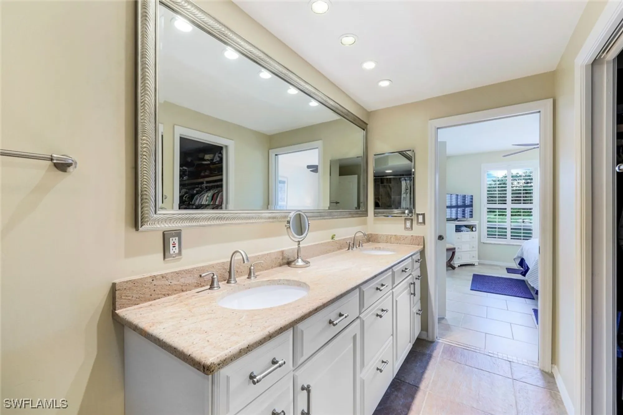 Property Slideshow image 14 of 29 | 3280 crossings ct 21, Bonita Springs, FL, 34134