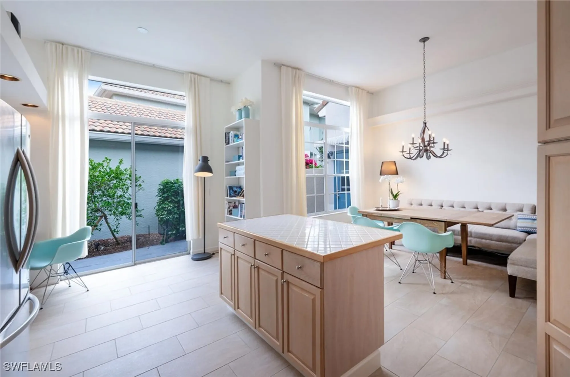 Property Slideshow image 13 of 33 | 134 san rafael ln, Naples, FL, 34119