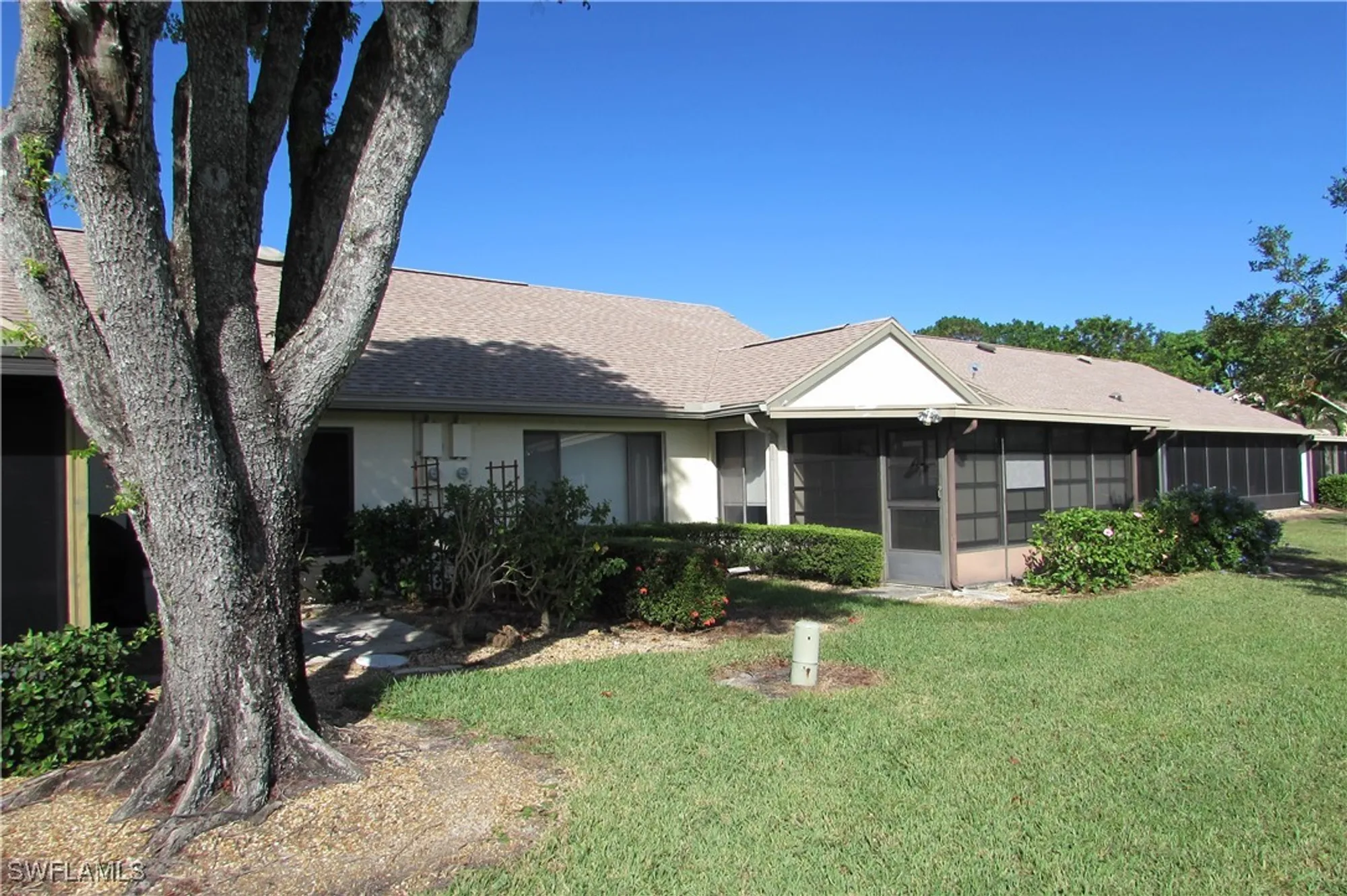 Property Slideshow image 11 of 30 | 1727 bent tree cir, Fort Myers, FL, 33907