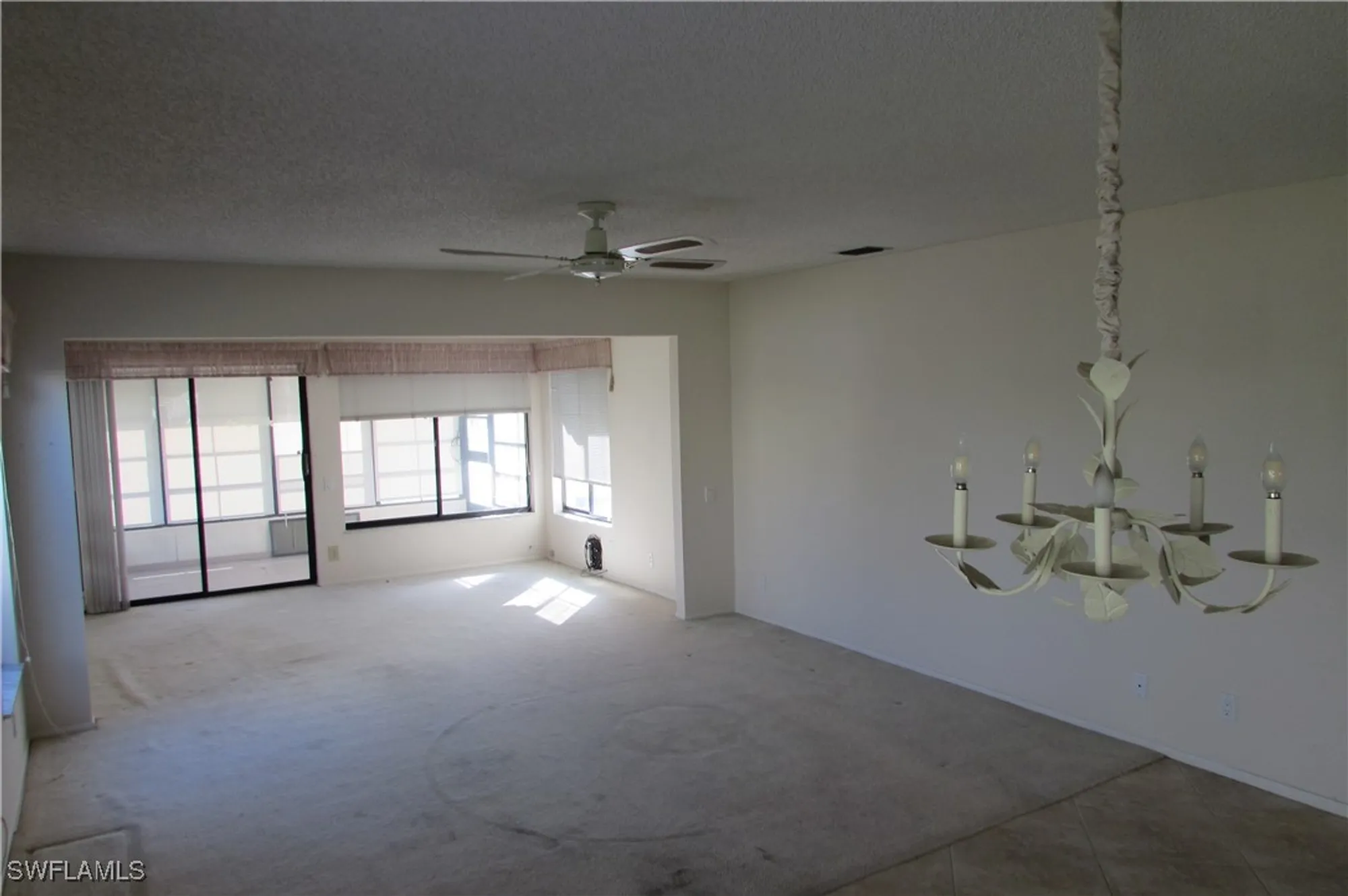 Property Slideshow image 12 of 30 | 1727 bent tree cir, Fort Myers, FL, 33907