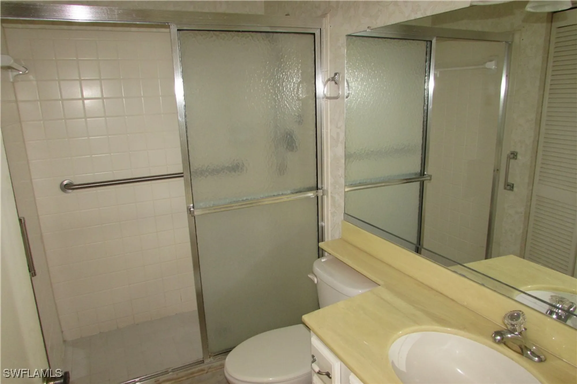 Property Slideshow image 24 of 30 | 1727 bent tree cir, Fort Myers, FL, 33907