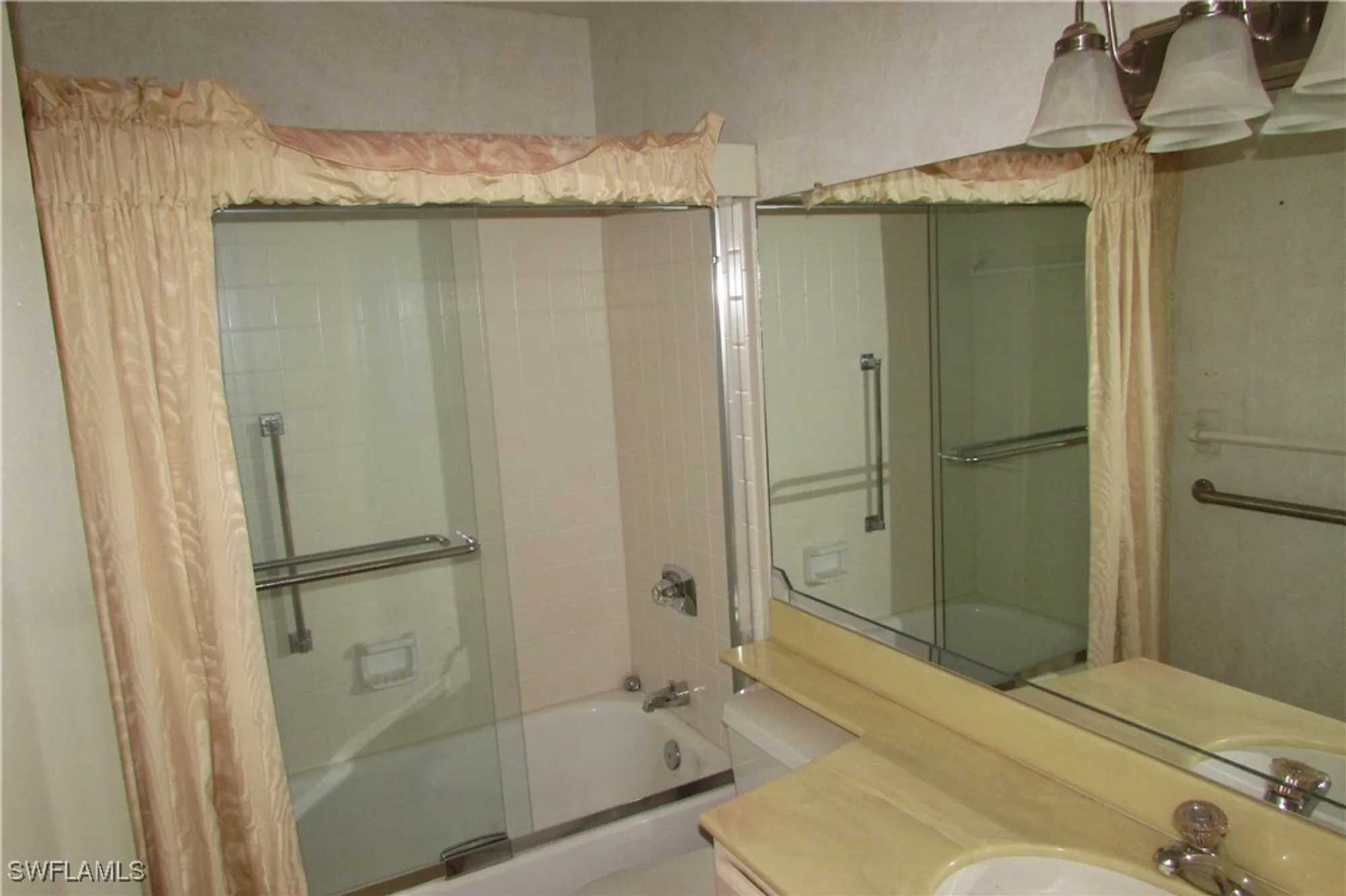 Property Slideshow image 20 of 30 | 1727 bent tree cir, Fort Myers, FL, 33907