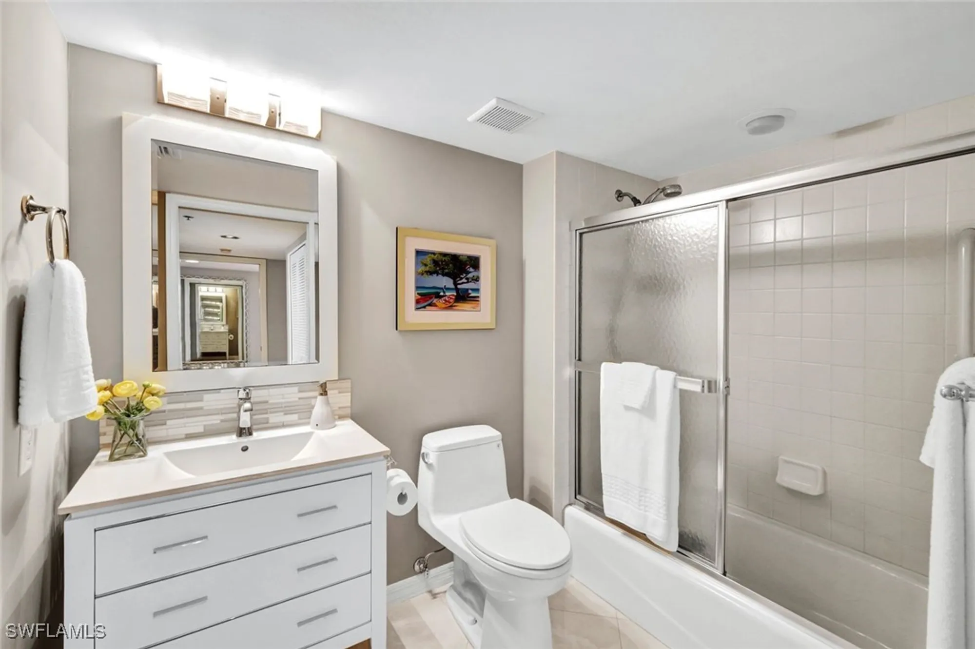 Property Slideshow image 19 of 41 | 6585 nicholas blvd apt 404, Naples, FL, 34108