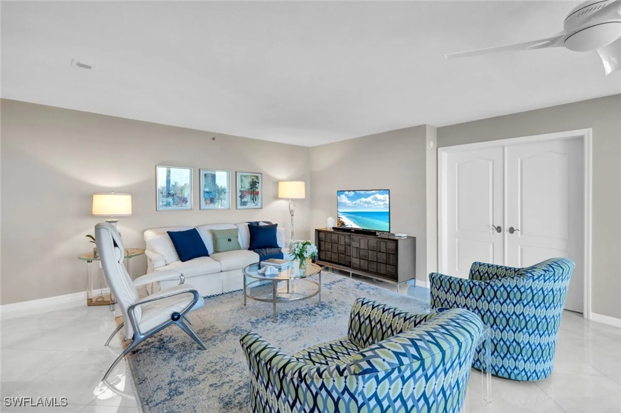 Property Slideshow image 10 of 41 | 6585 nicholas blvd apt 404, Naples, FL, 34108