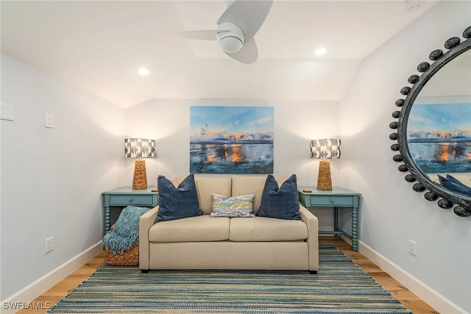 Property Slideshow image 11 of 18 | 805 pine village ln, Naples, FL, 34108