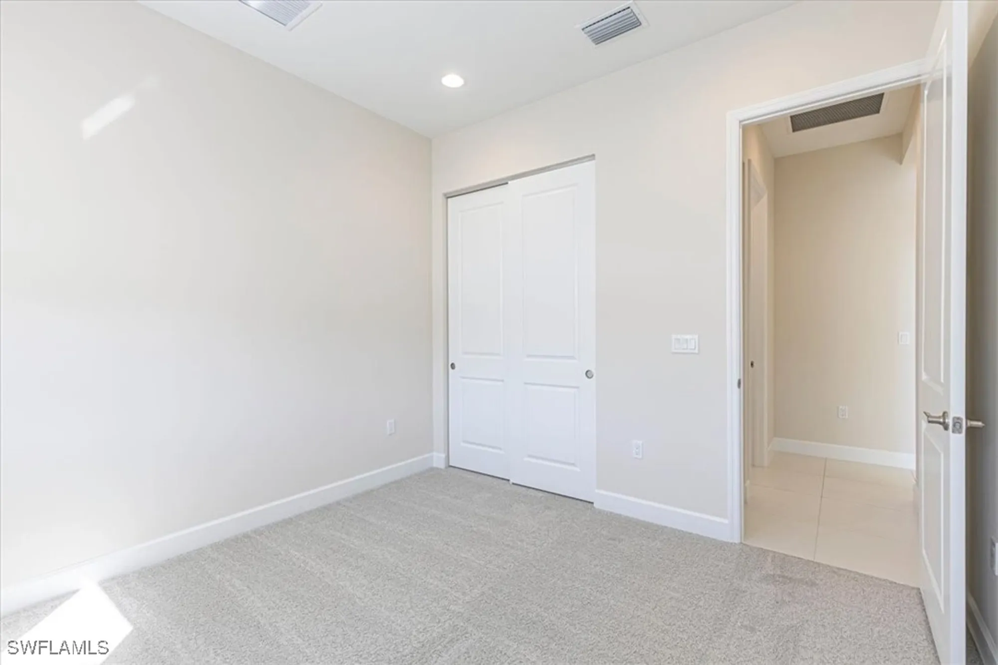 Property Slideshow image 17 of 30 | 2749 durham cir, Naples, FL, 34112