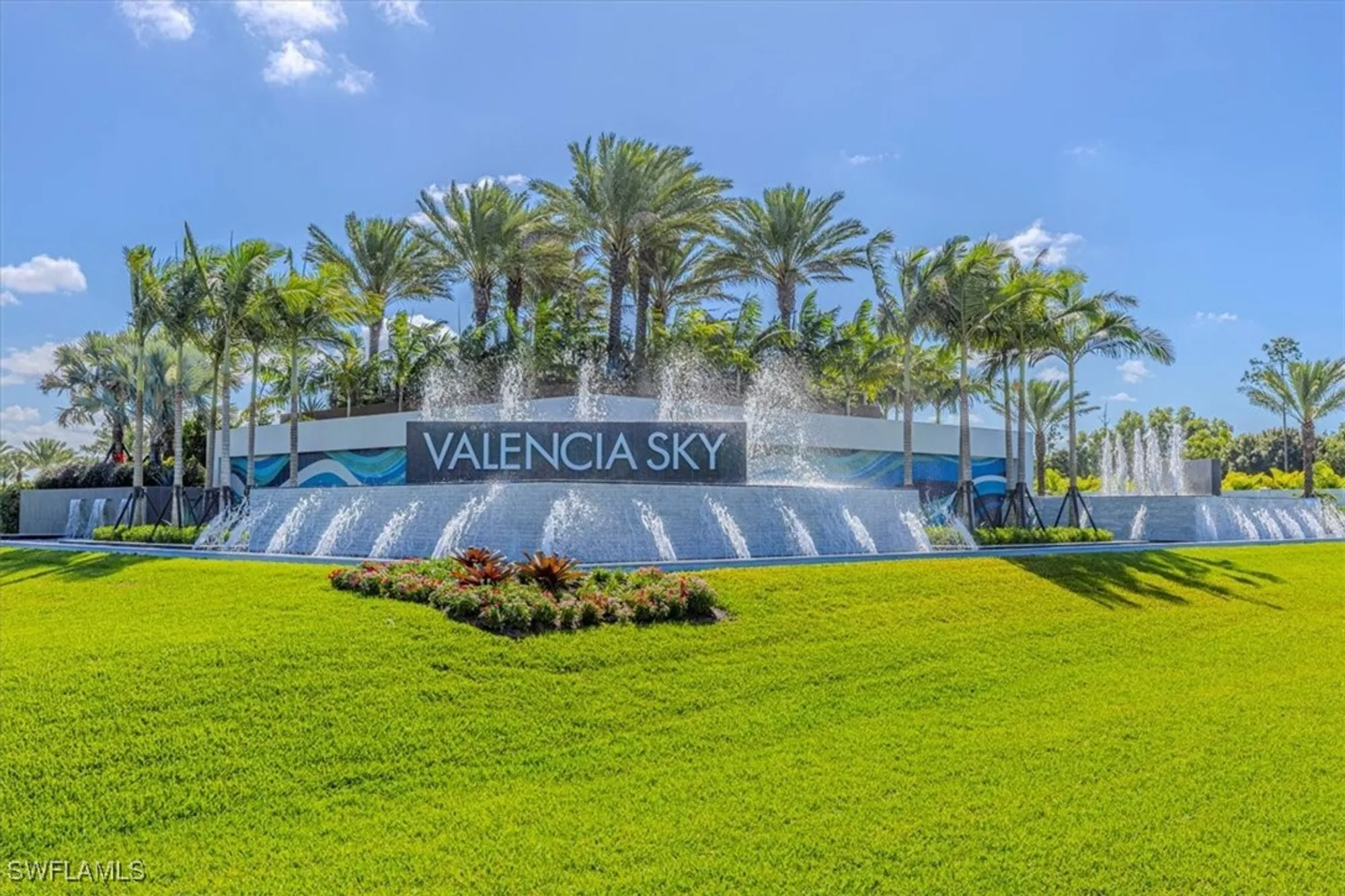 Property Slideshow image 1 of 30 | 2749 durham cir, Naples, FL, 34112