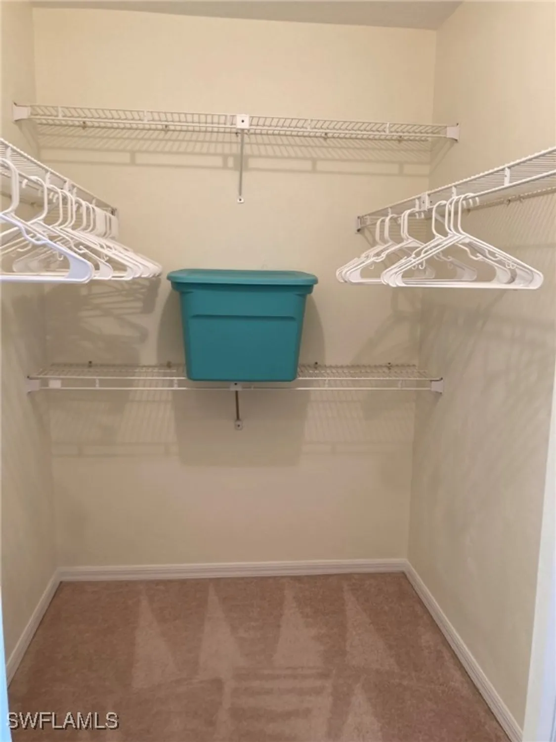 Property Slideshow image 15 of 30 | 13111 cross creek blvd 215, Fort Myers, FL, 33912